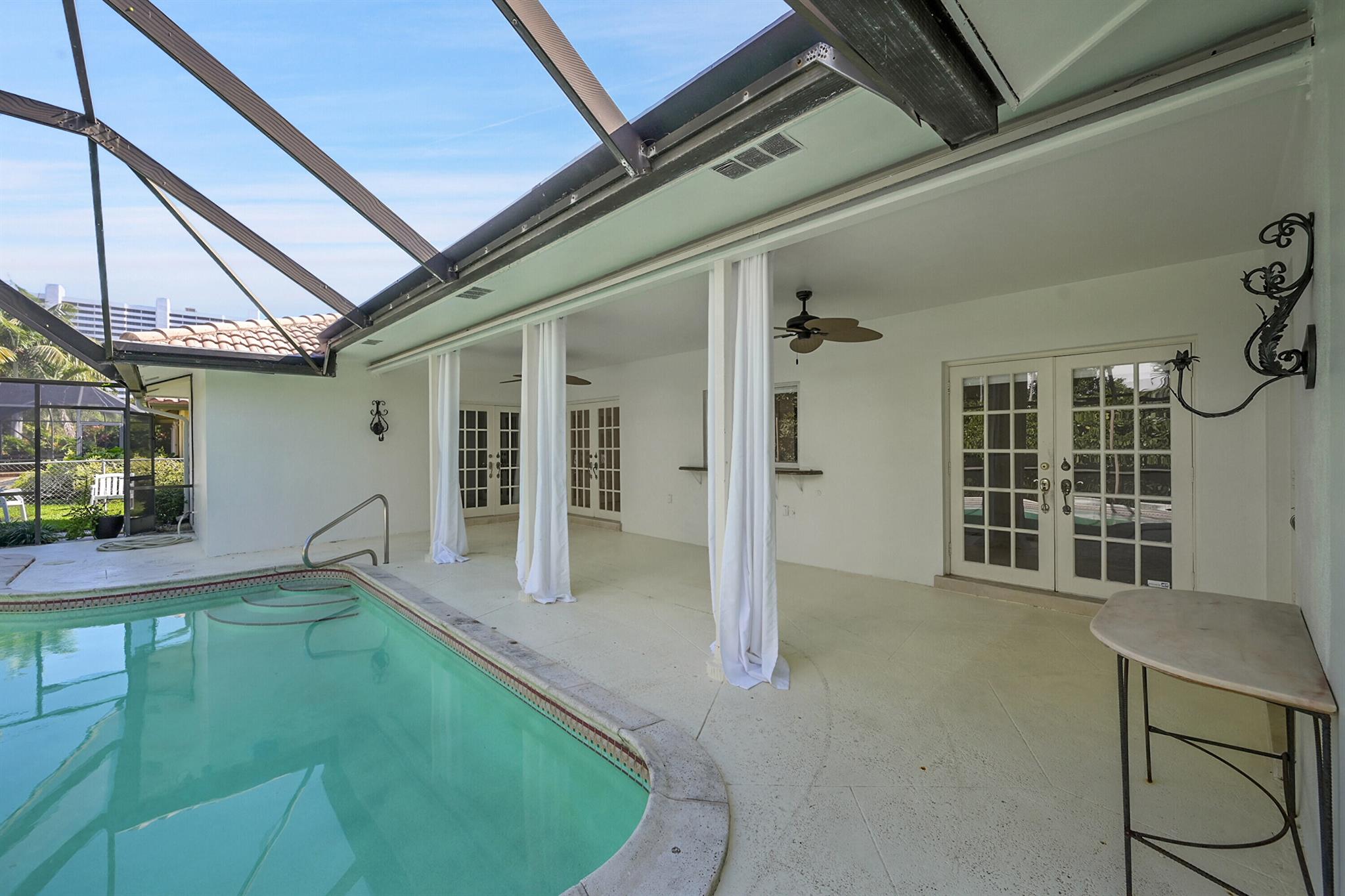 SPANISH RIVER LAND CO SUB - Residential Lease