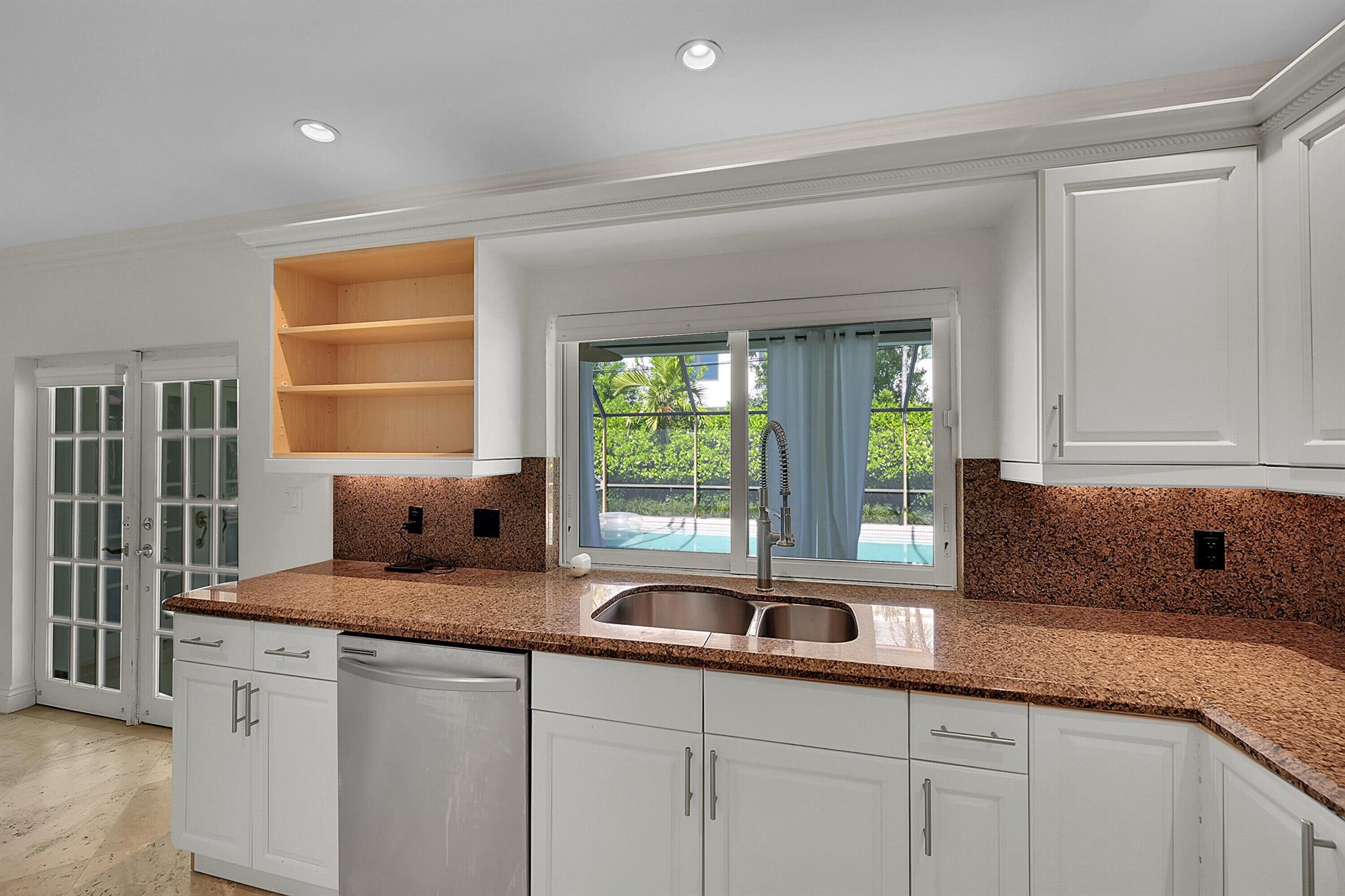 SPANISH RIVER LAND CO SUB - Residential Lease