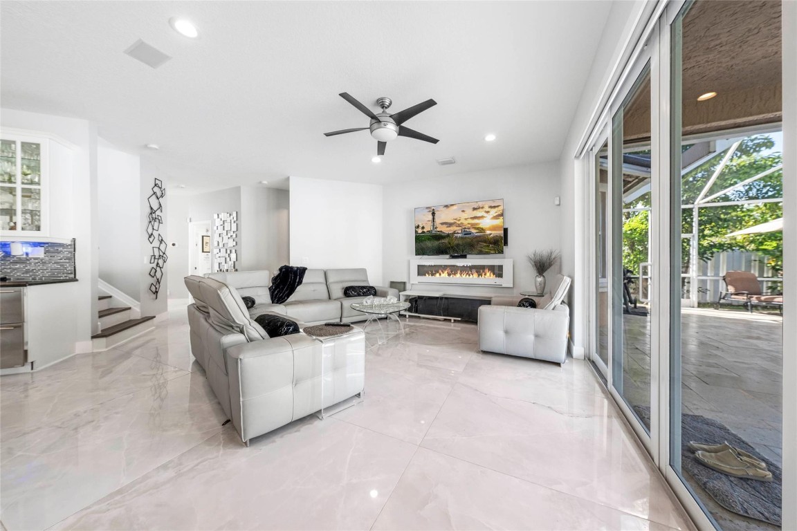 Coral Creek Rep 5 - Residential