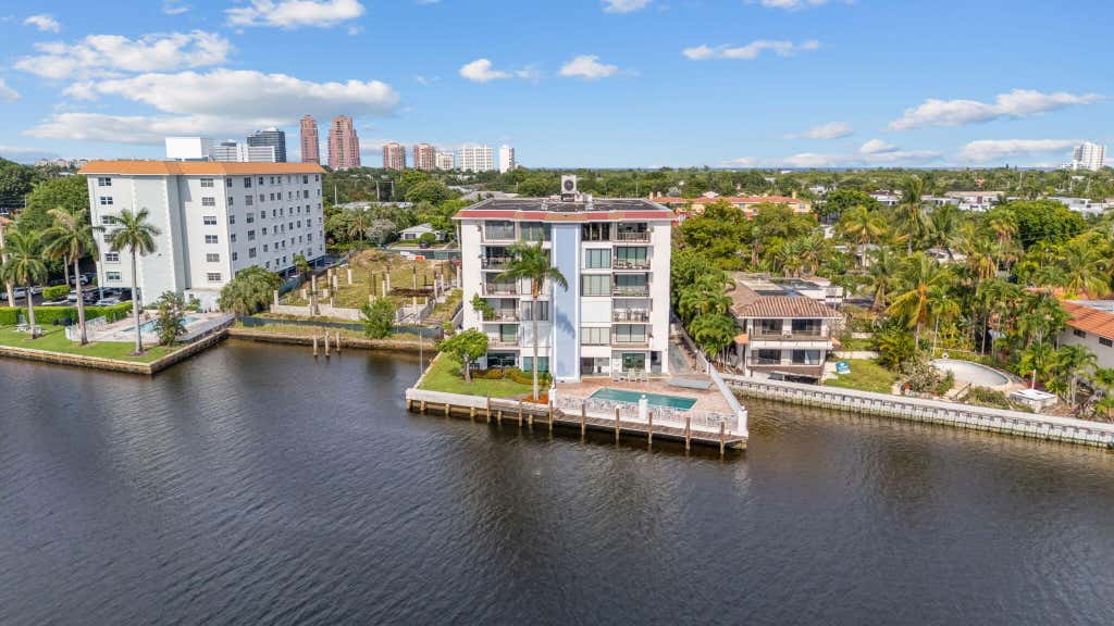 Photo of 1839 Middle River Drive #501, Fort Lauderdale, FL 33305 (MLS # B26059551)