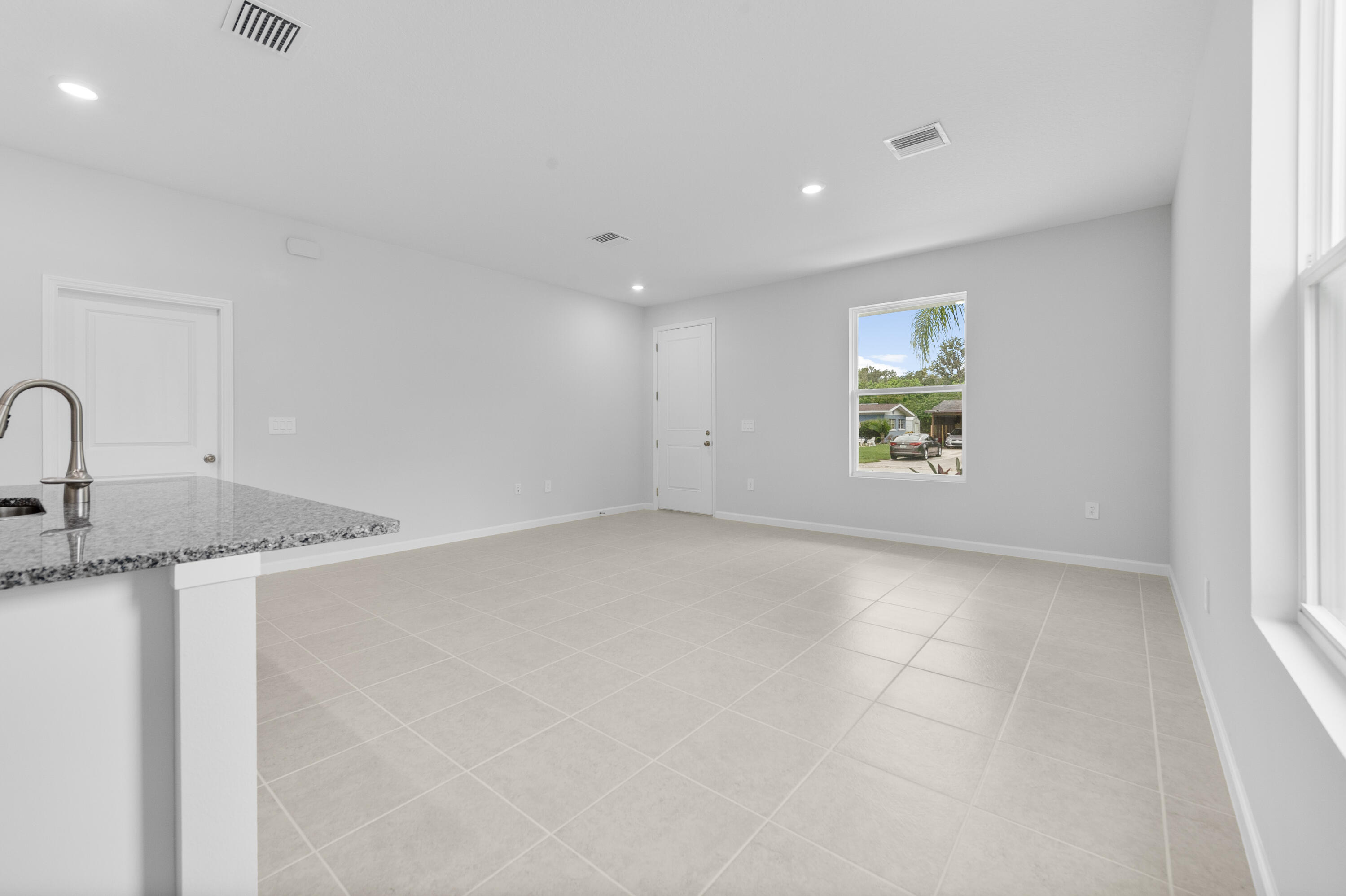 Magnolia Square - Residential