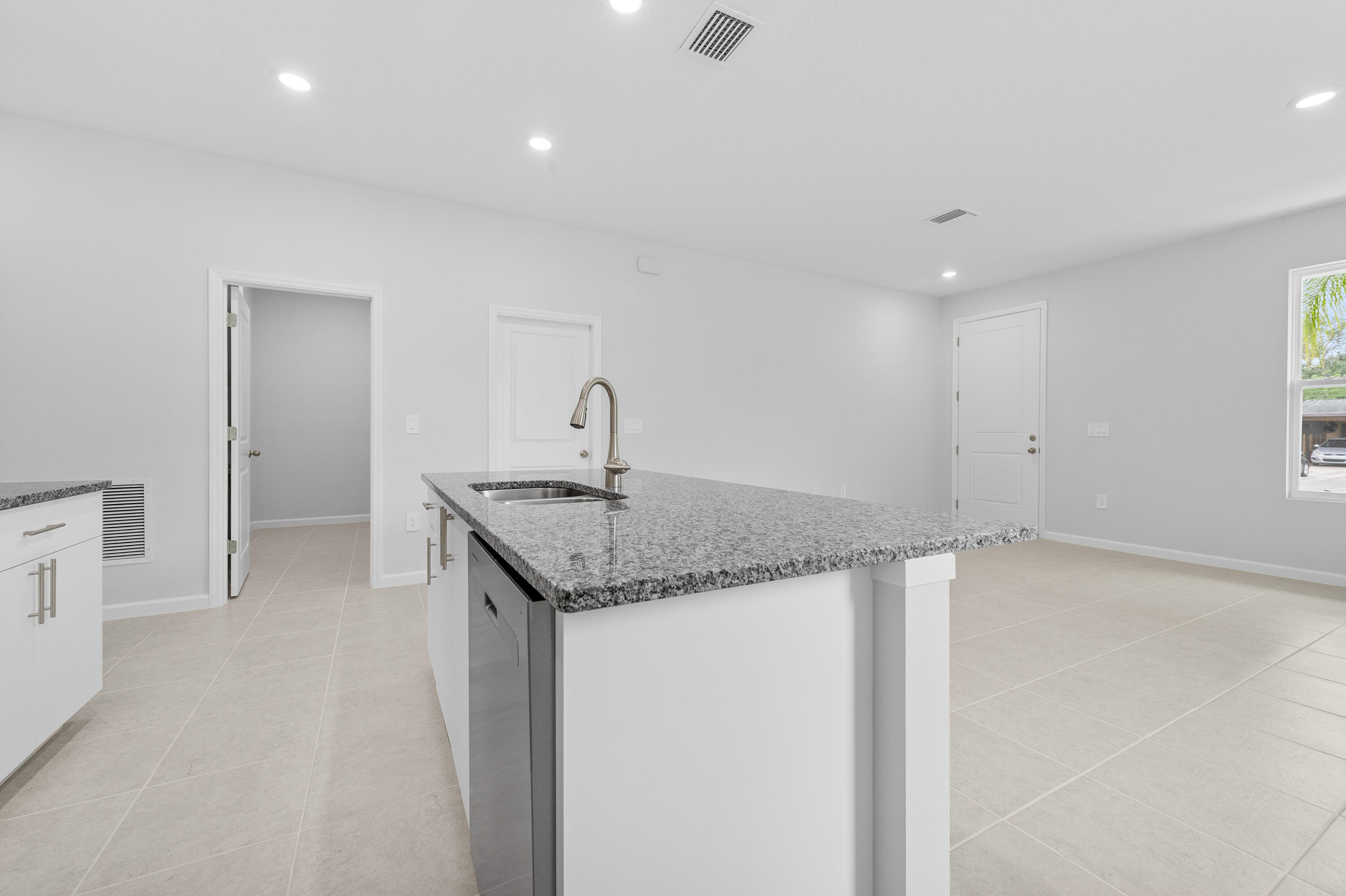 Magnolia Square - Residential