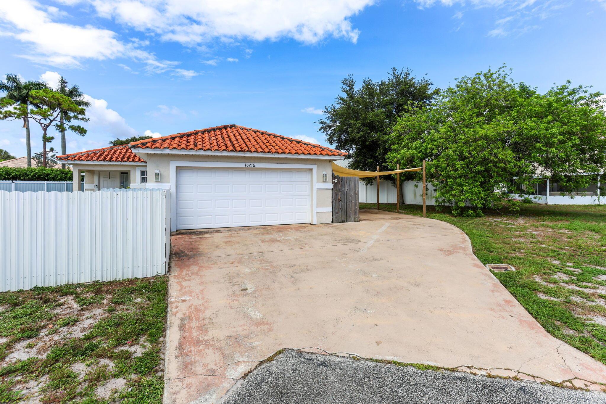 10216 Boynton Place Circle