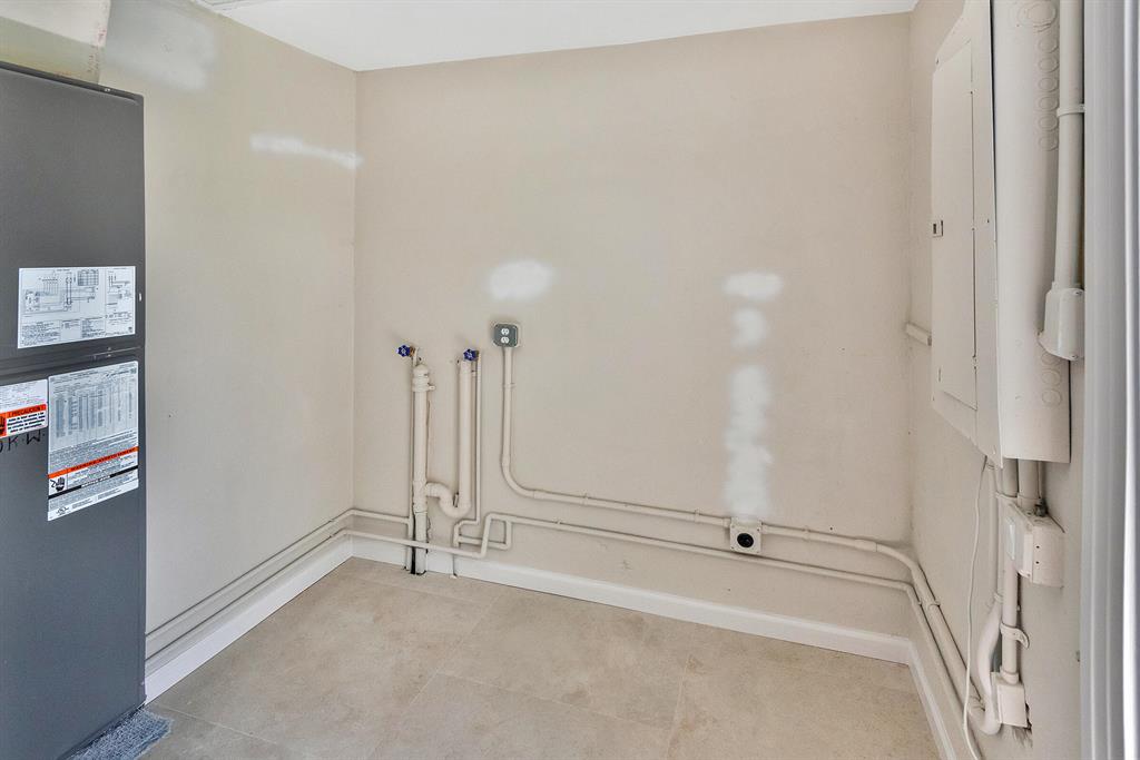 HUB PROPERTIES - Residential