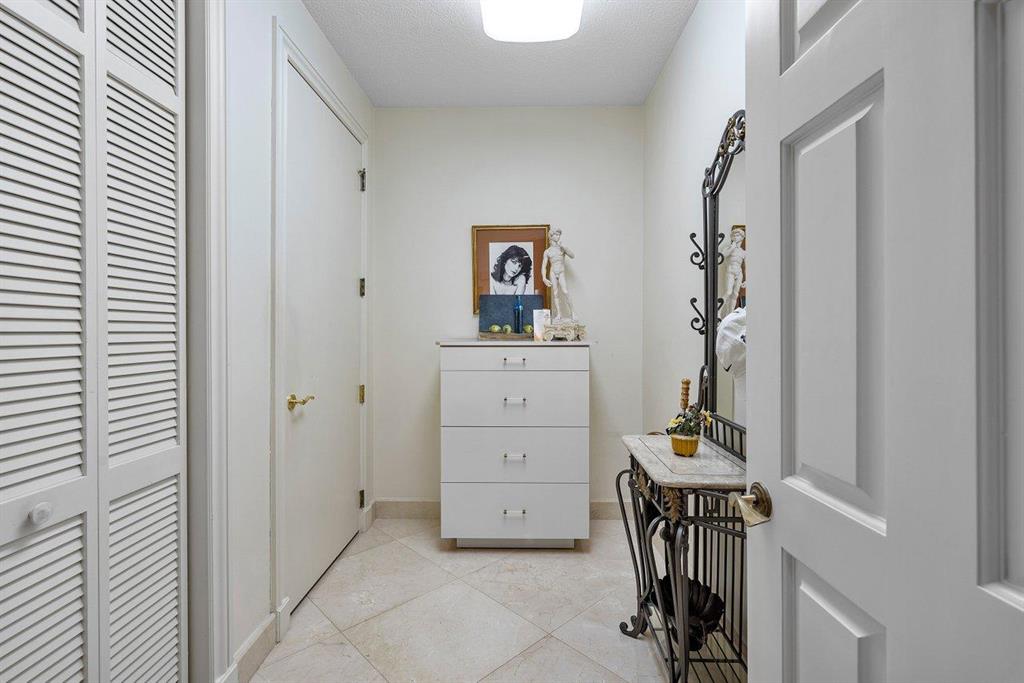 THE SANCTUARY - Residential