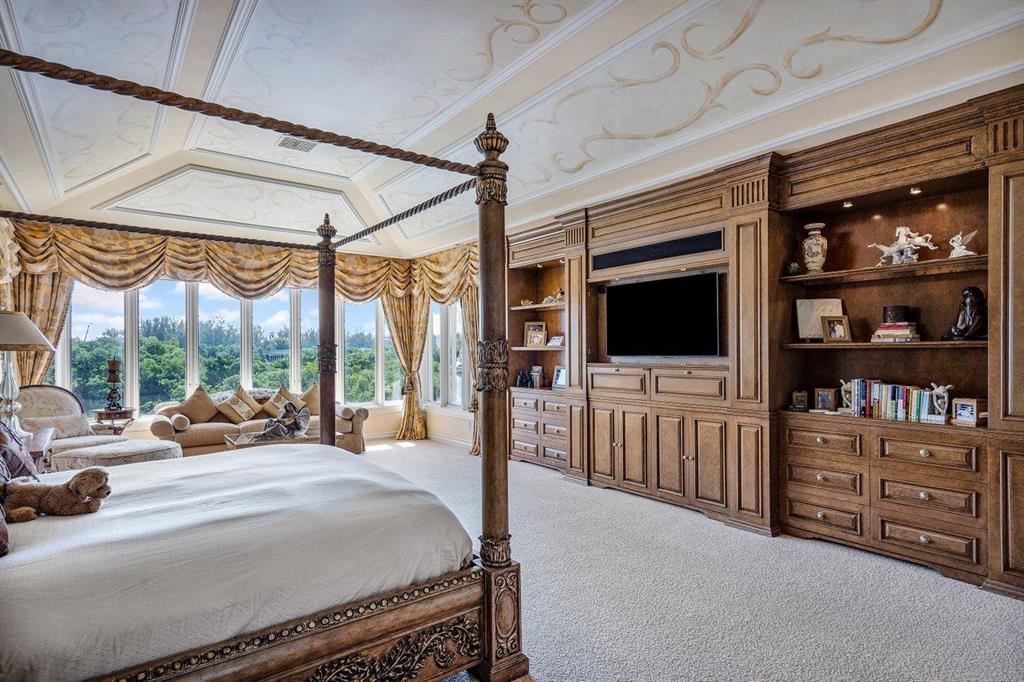 THE SANCTUARY - Residential