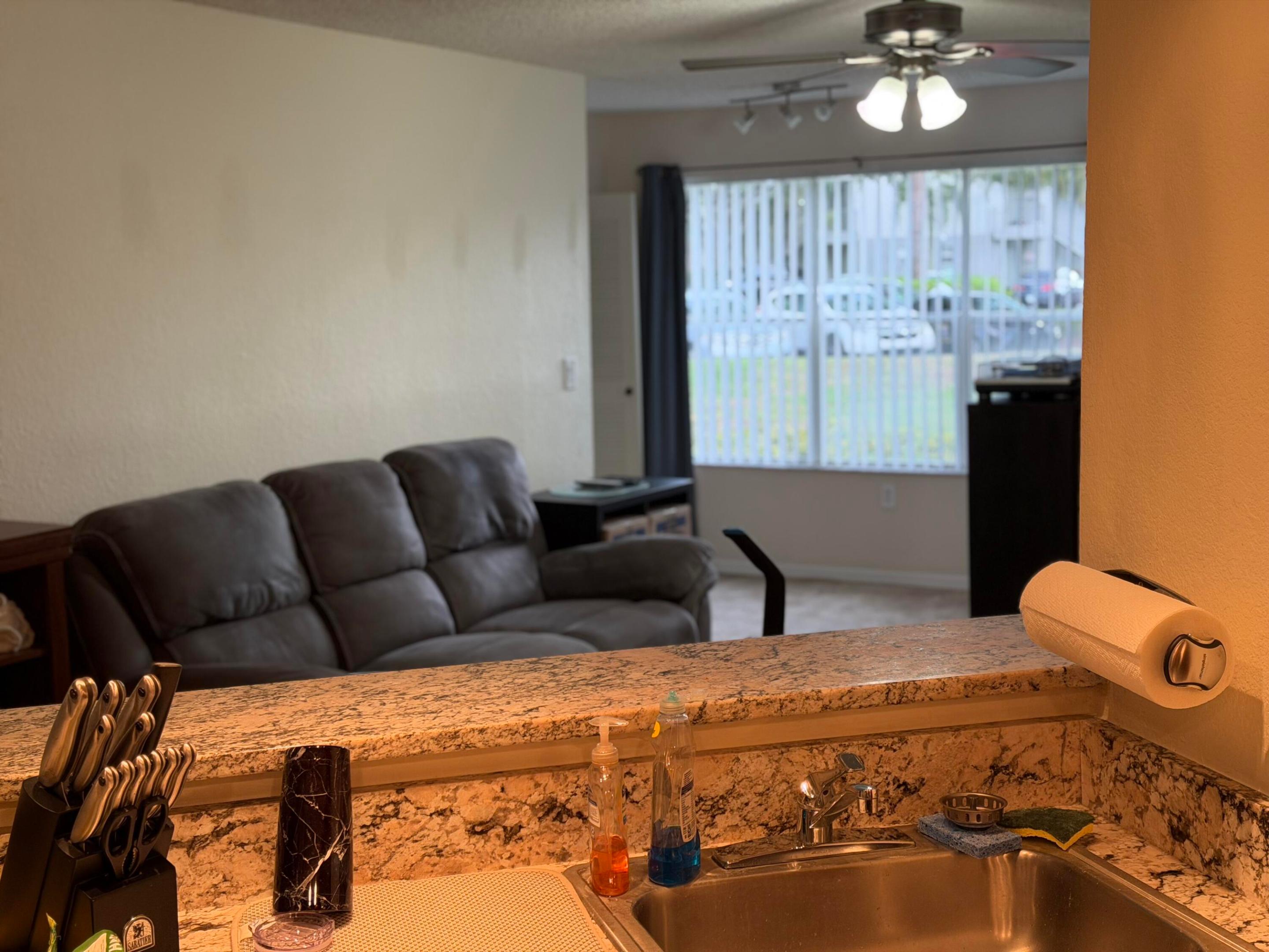 PONTE VERDE AT PALM BEACH LAKES CONDO - Residential Lease