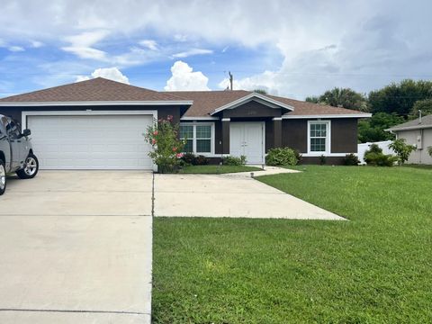 A home in Port St Lucie