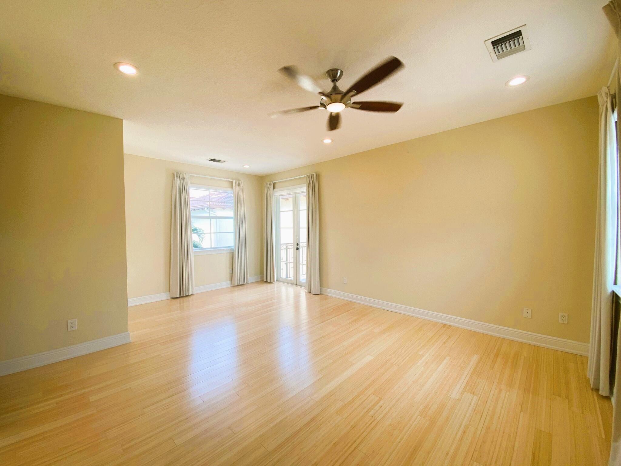 ROYAL POINCIANA - Residential Lease