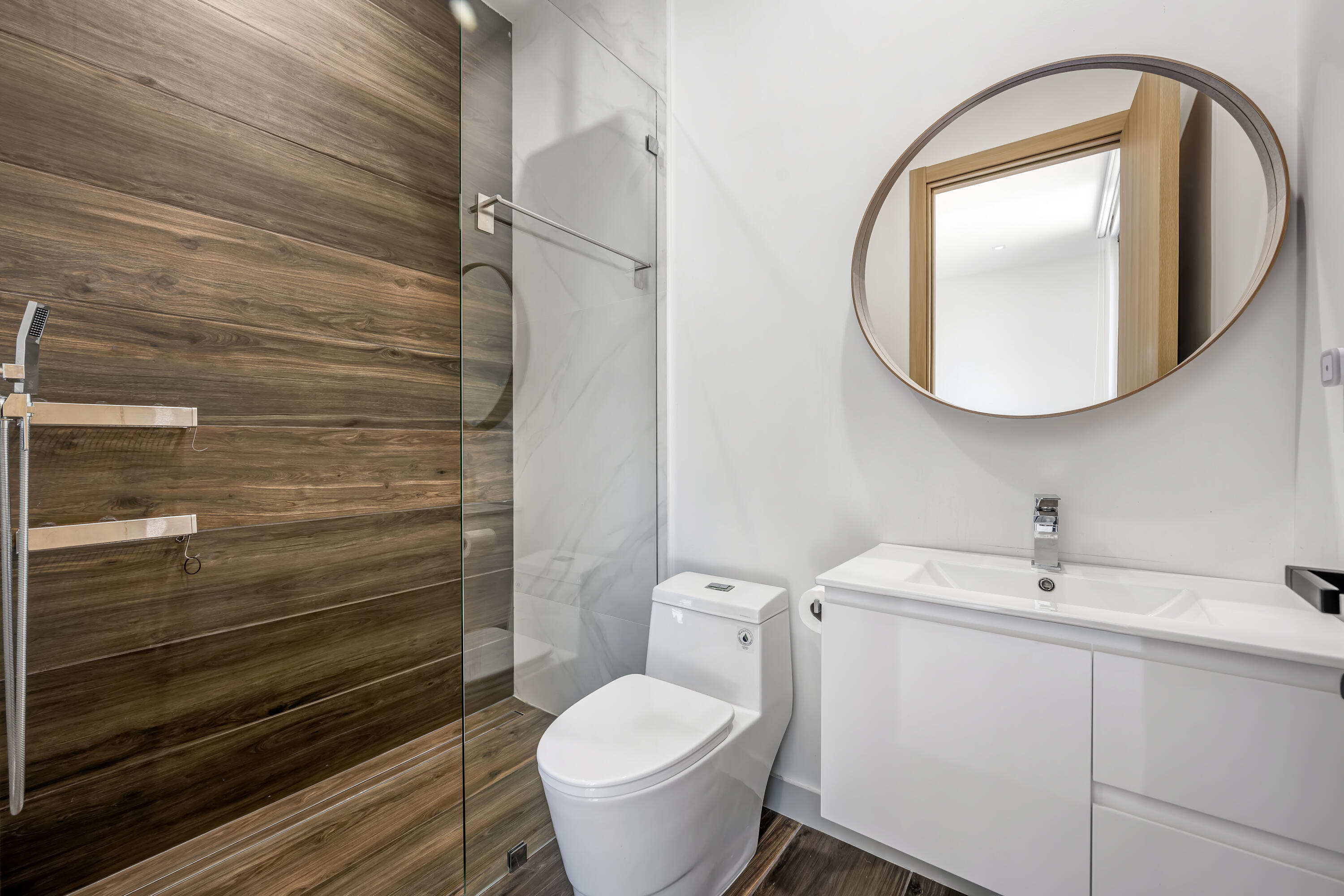 JACARANDA VILLAS - Residential