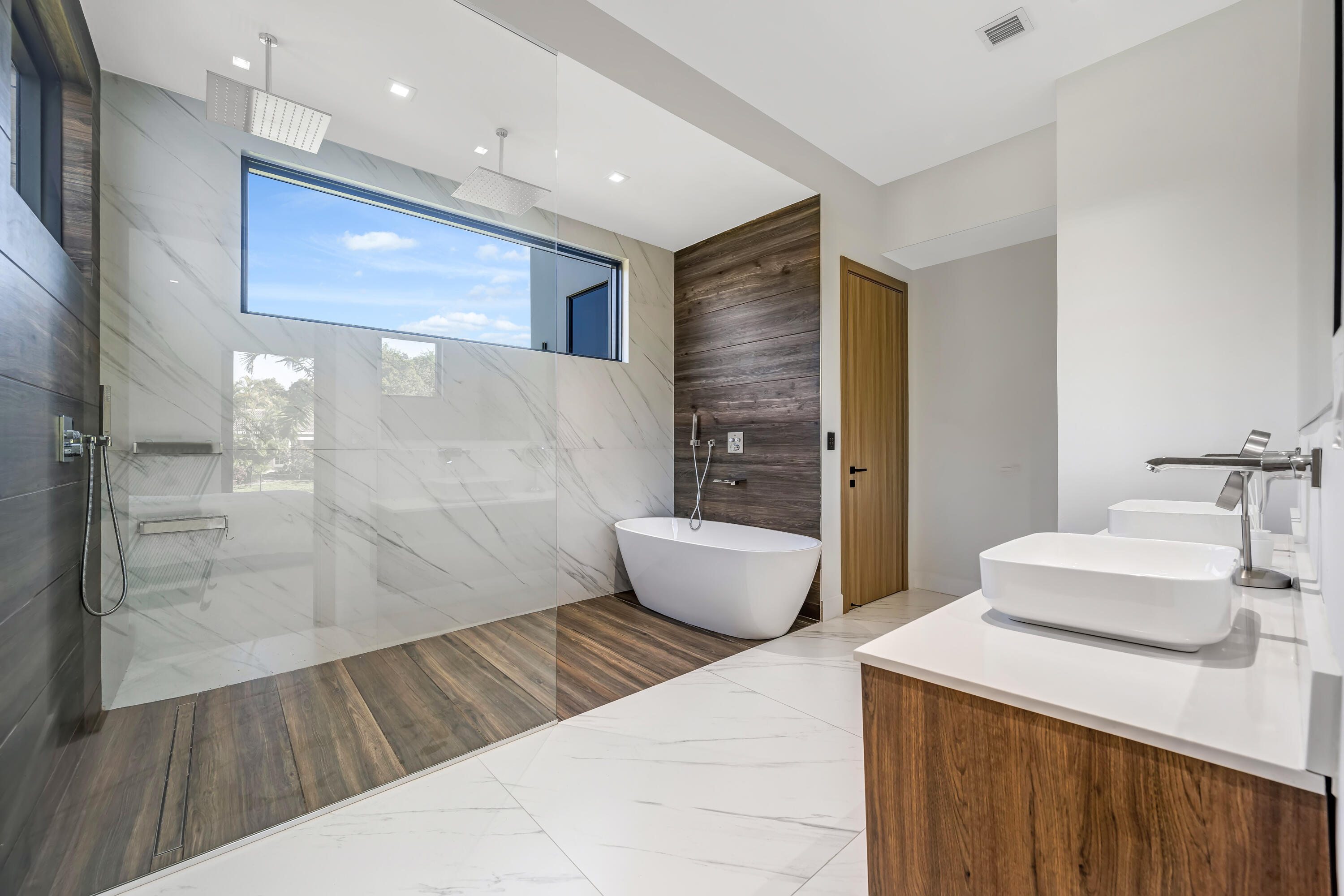 JACARANDA VILLAS - Residential