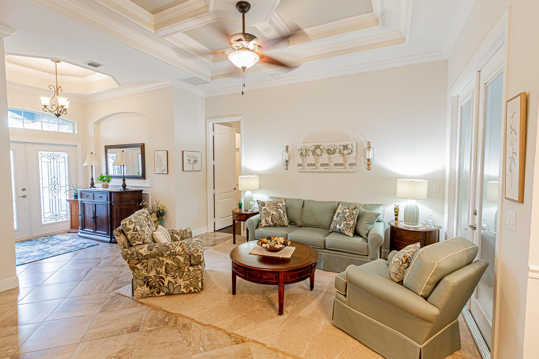 5927 NW Favian Avenue, Port St Lucie, FL, 34986/$647,000 4 5927 NW Favian Avenue
