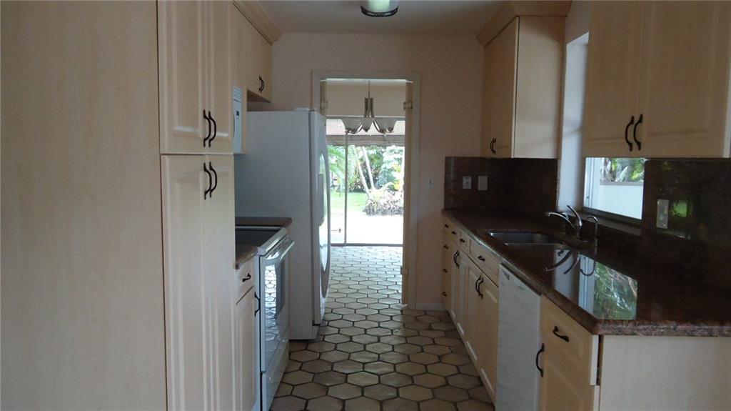 Hills of Inverrary - Residential