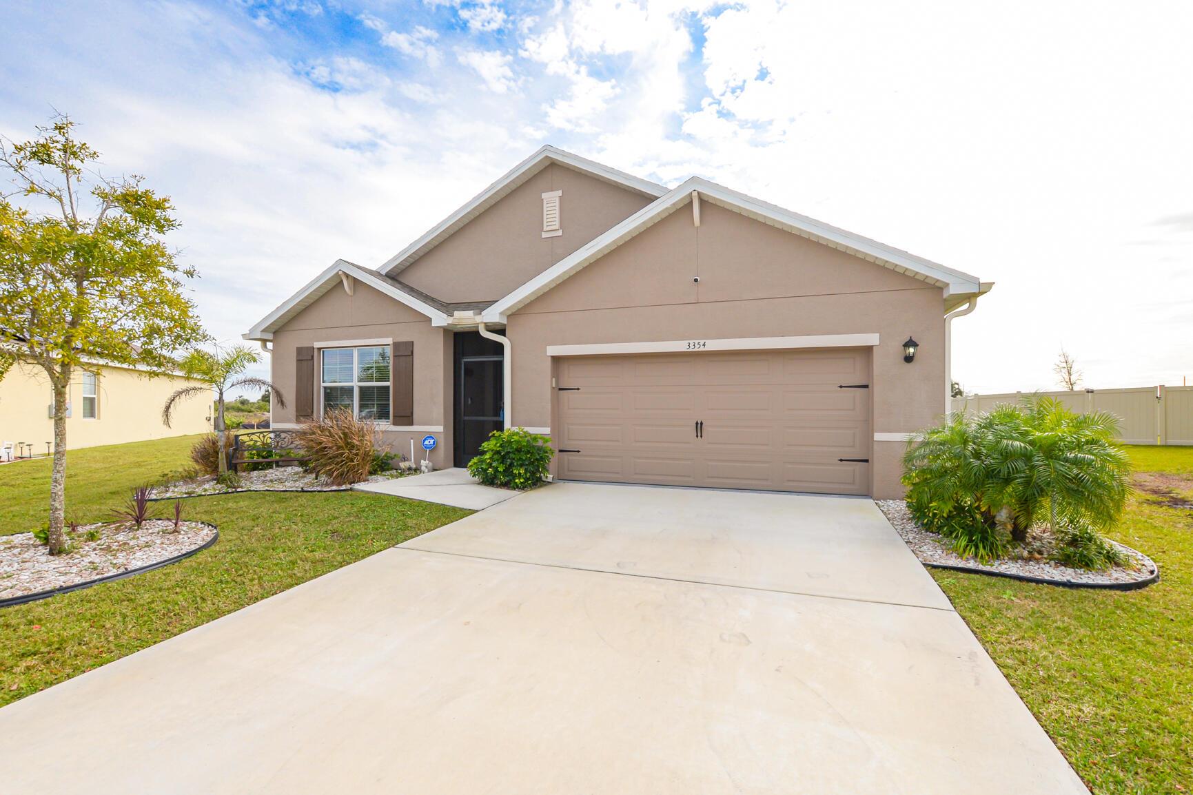 3354 Trinity Circle