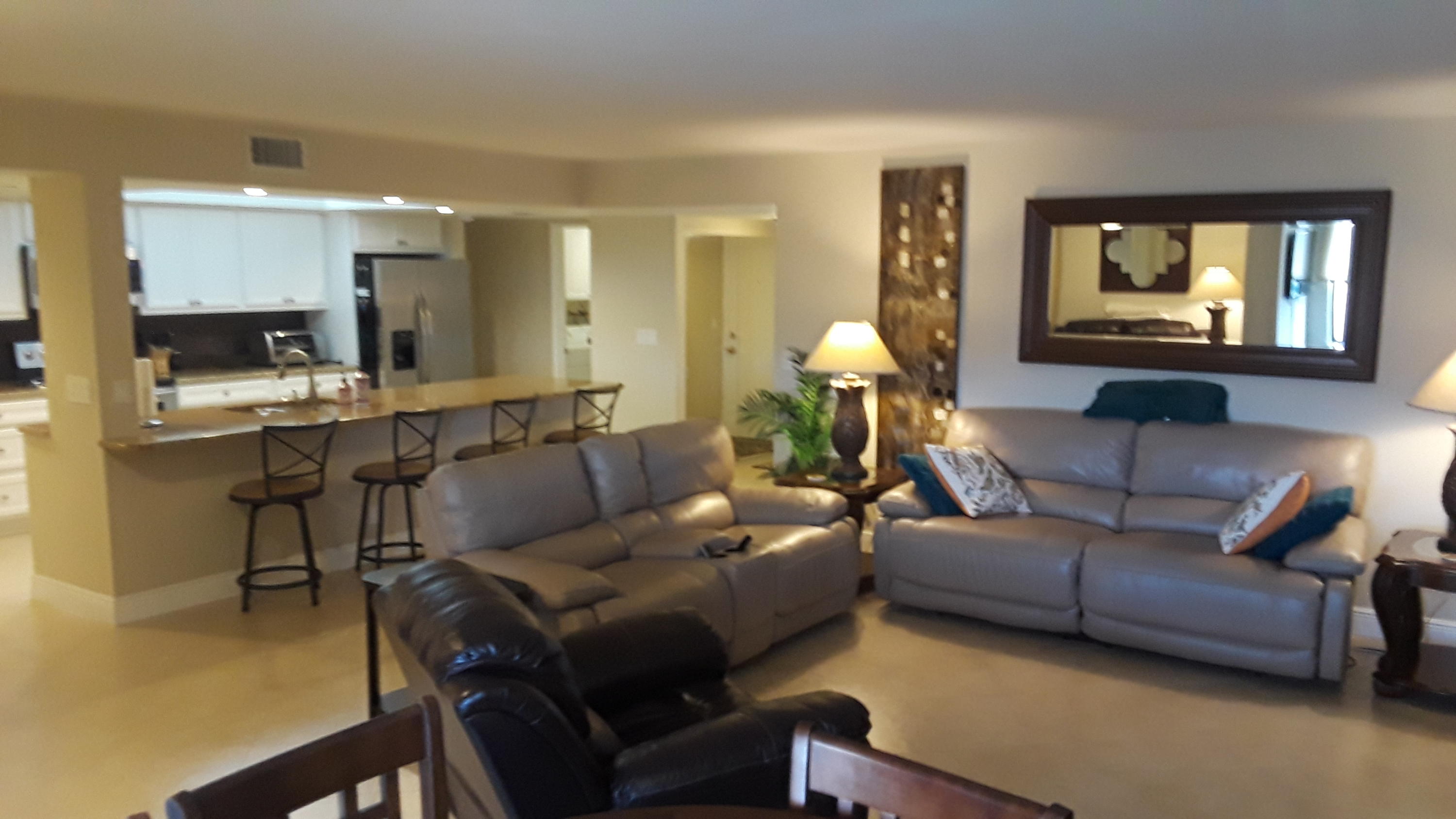 LAVERS DELRAY RACQUET CLUB CONDO - Residential Lease