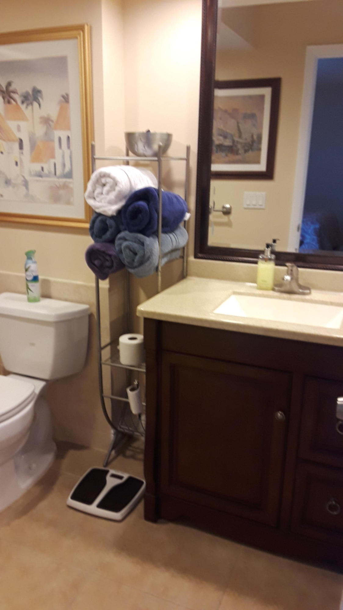 LAVERS DELRAY RACQUET CLUB CONDO - Residential Lease