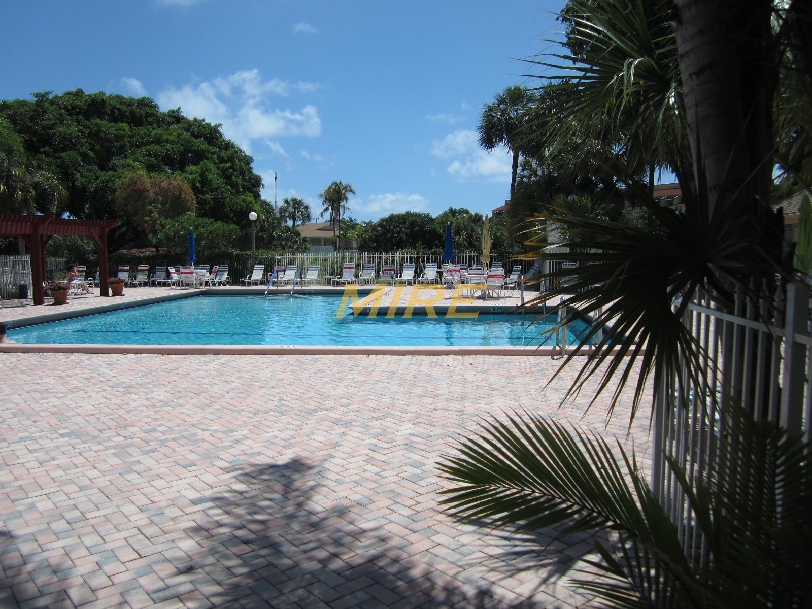 LAVERS DELRAY RACQUET CLUB CONDO - Residential Lease