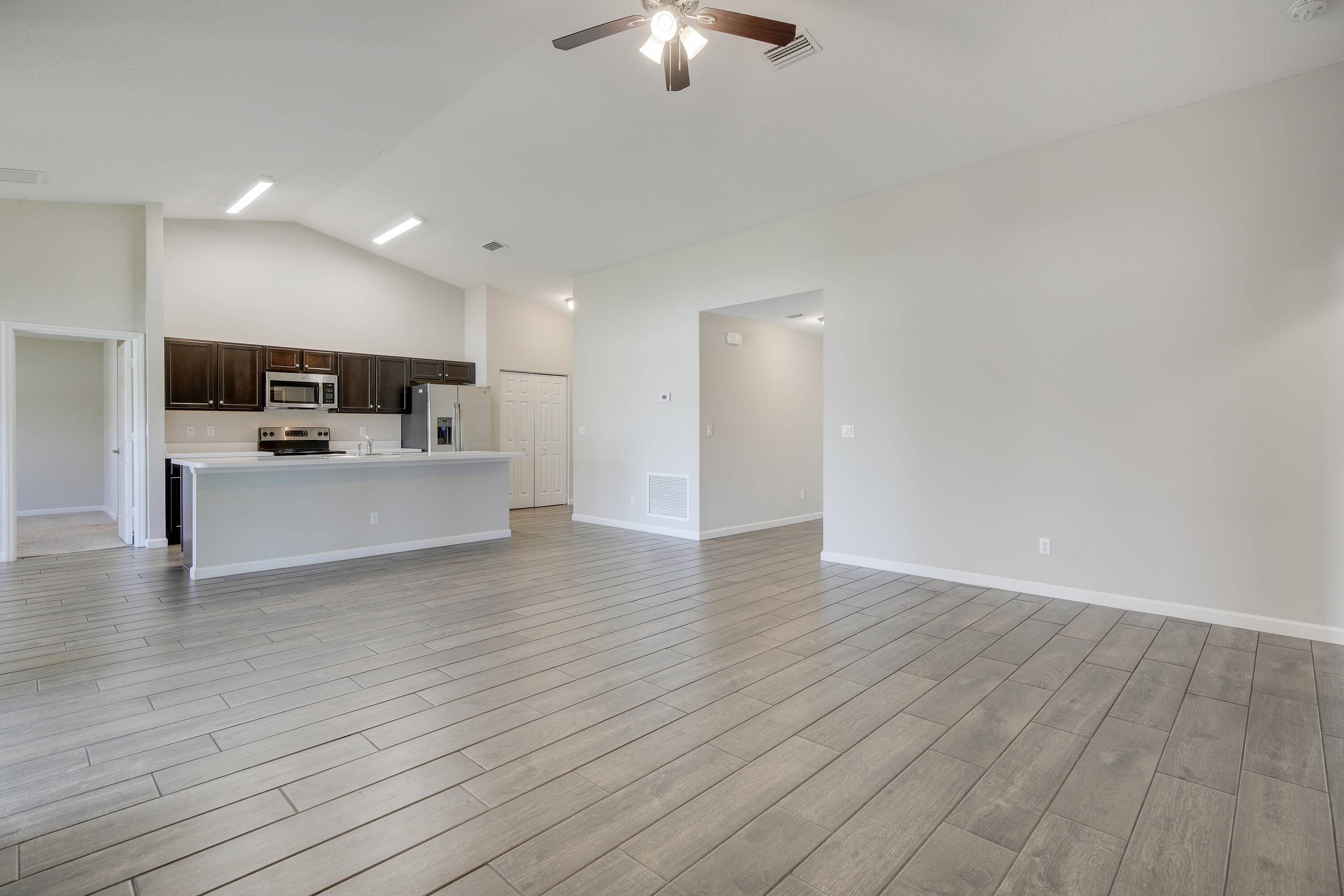 PORT ST LUCIE SECTION 19 - Residential