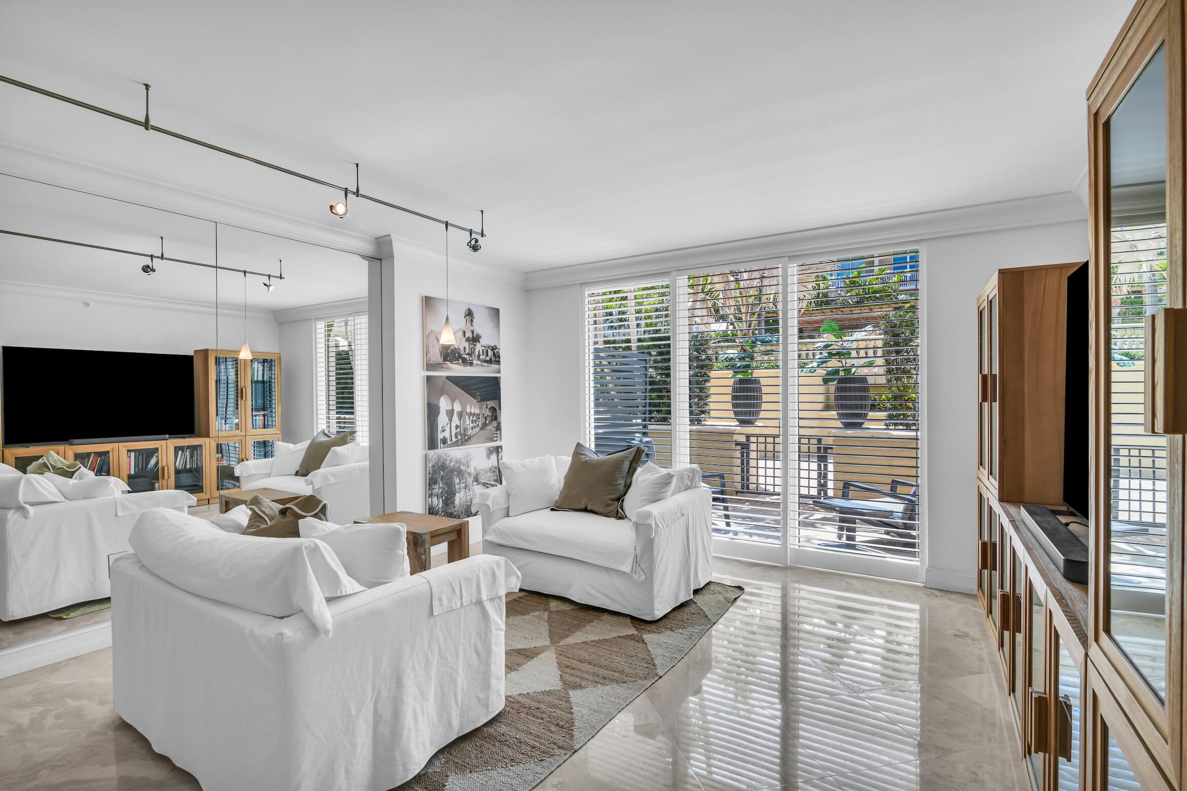 PALMETTO PLACE CONDO - Residential