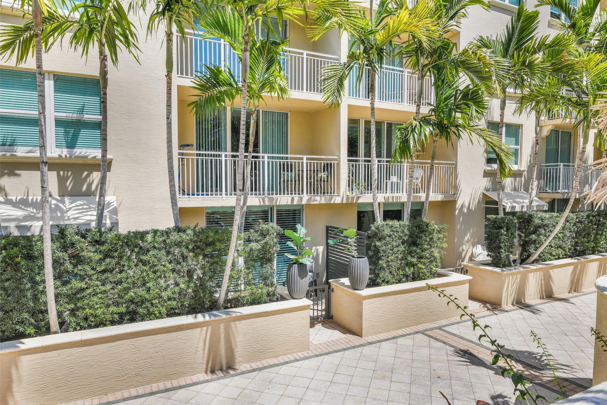 PALMETTO PLACE CONDO - Residential