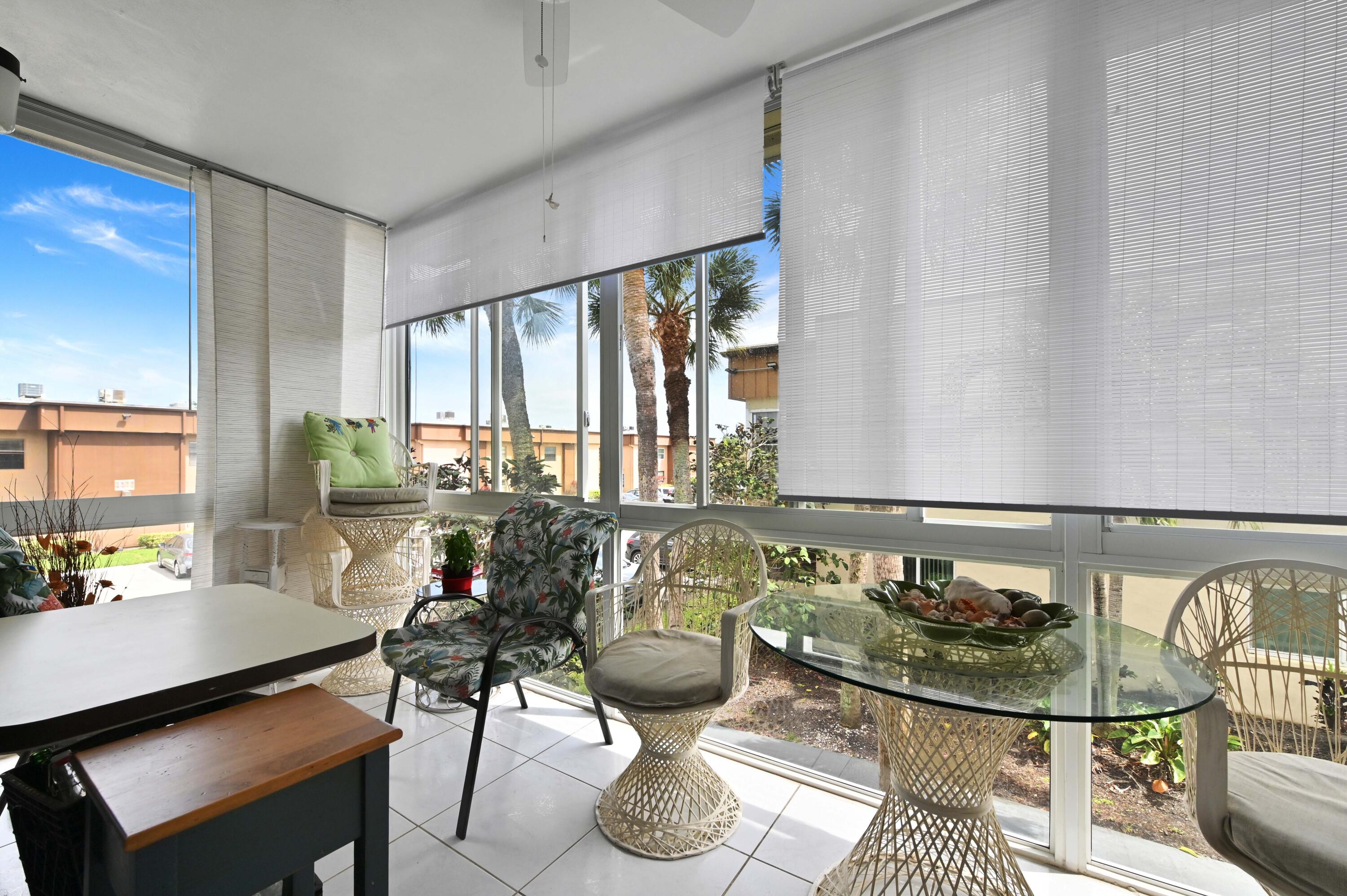 KINGS POINT - Residential