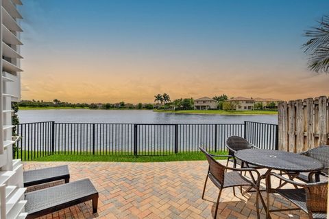 Photo of 8437 Lakeview Trail, Parkland, FL 33076 (MLS # B26029300)