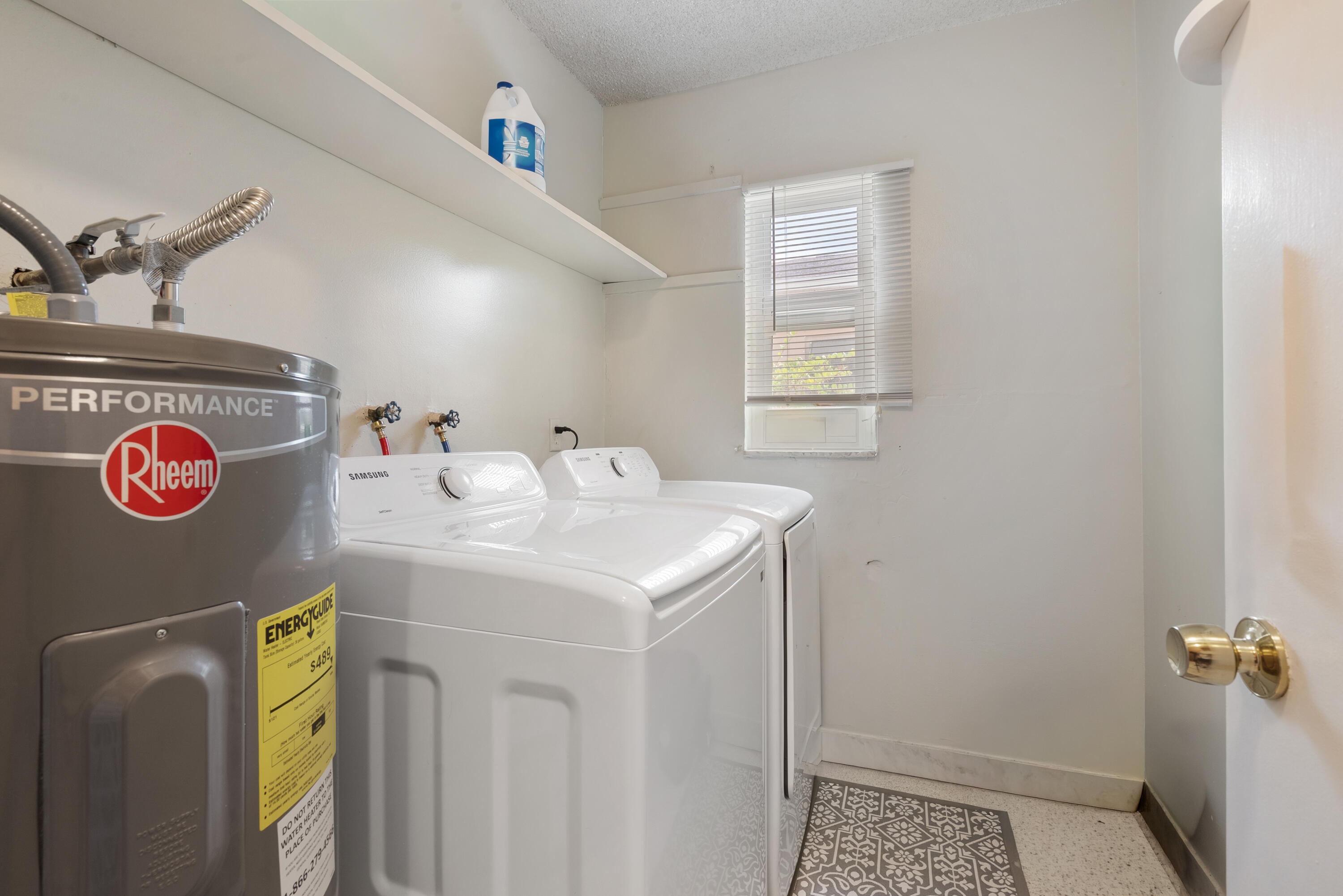 NORTH LAKE WORTH - Residential