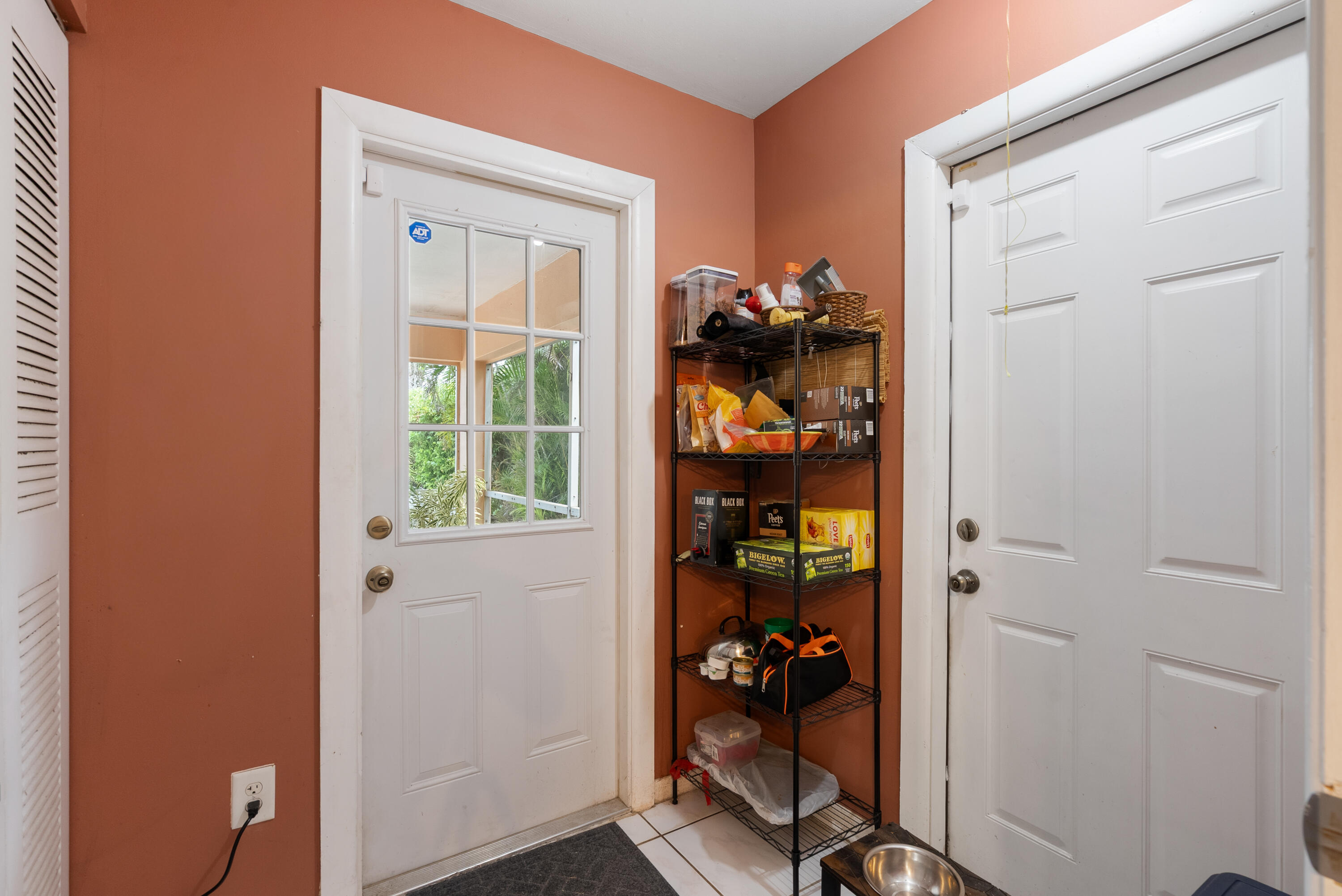 NORTH LAKE WORTH - Residential