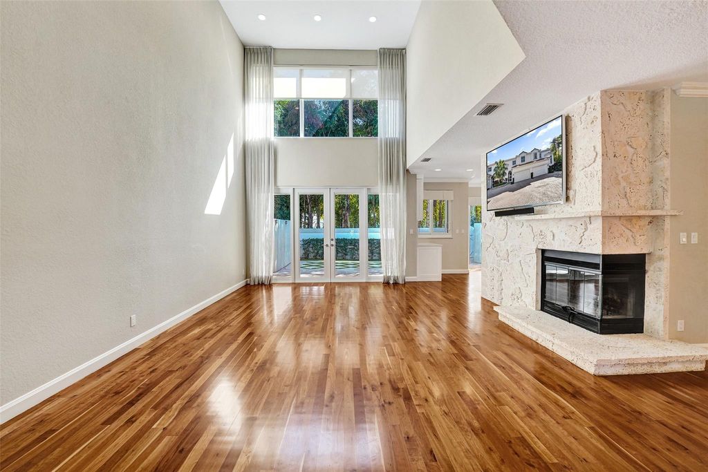 Photo of 1610 NE 1st Street #9, Fort Lauderdale, FL 33301 (MLS # F10555837)