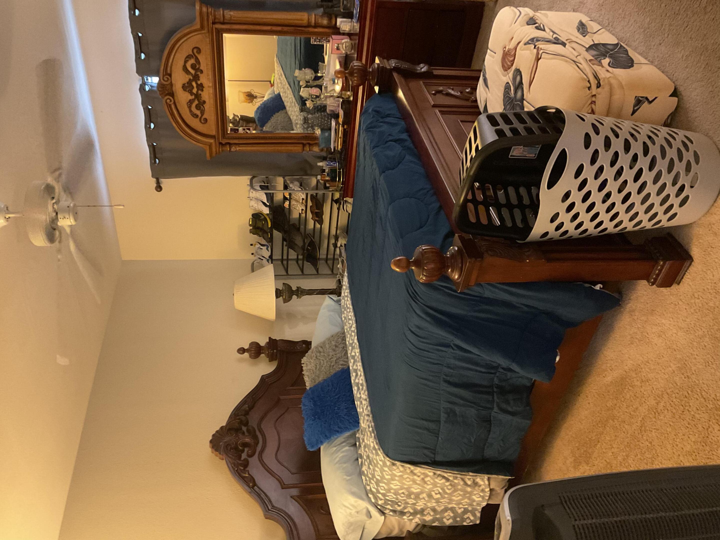 VILLAS AT EMERALD DUNES CONDO - Residential