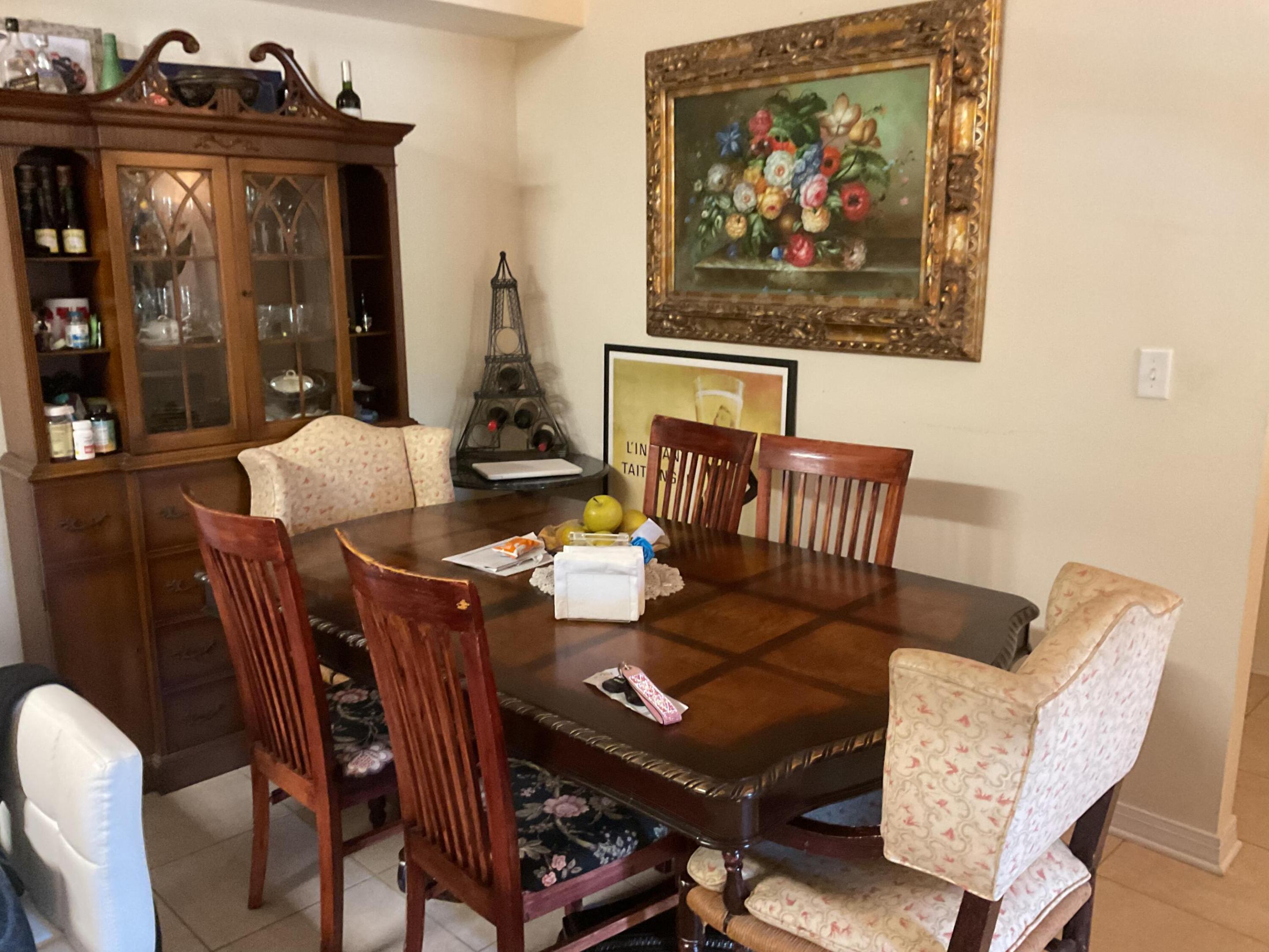 VILLAS AT EMERALD DUNES CONDO - Residential