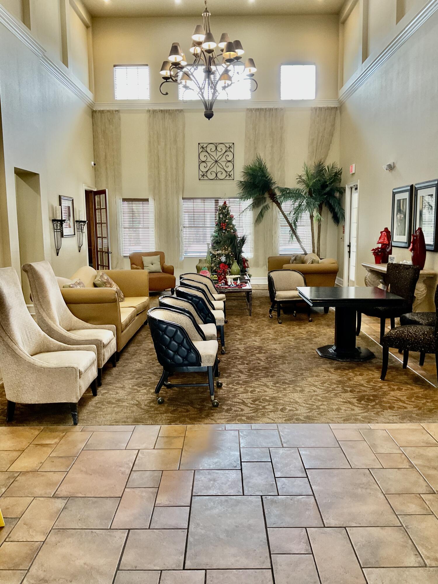 VILLAS AT EMERALD DUNES CONDO - Residential