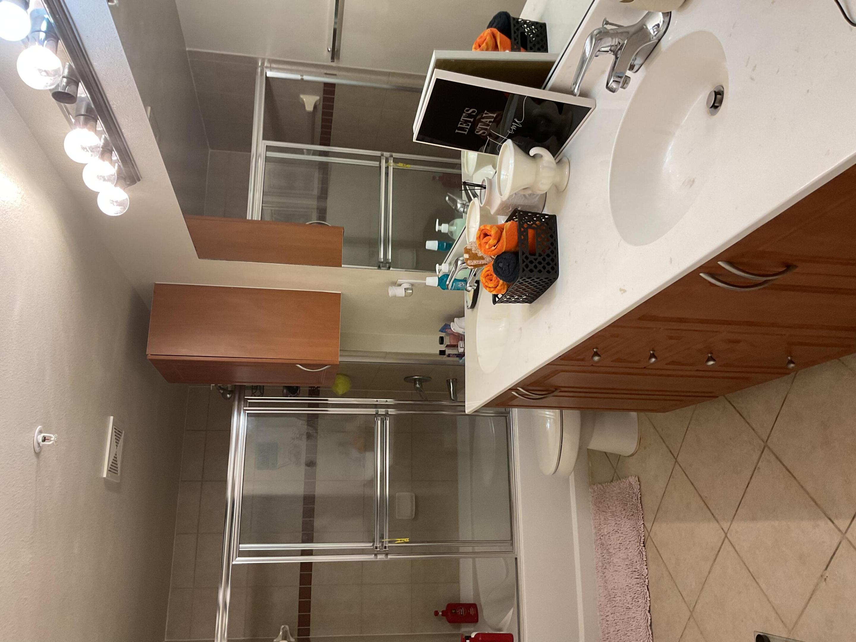 VILLAS AT EMERALD DUNES CONDO - Residential