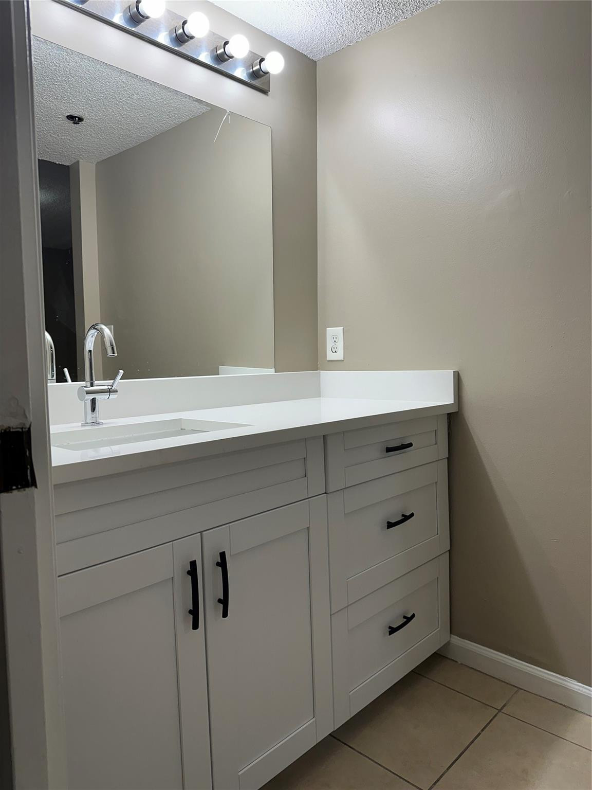 CLUB CARIBE CONDO - Residential Lease