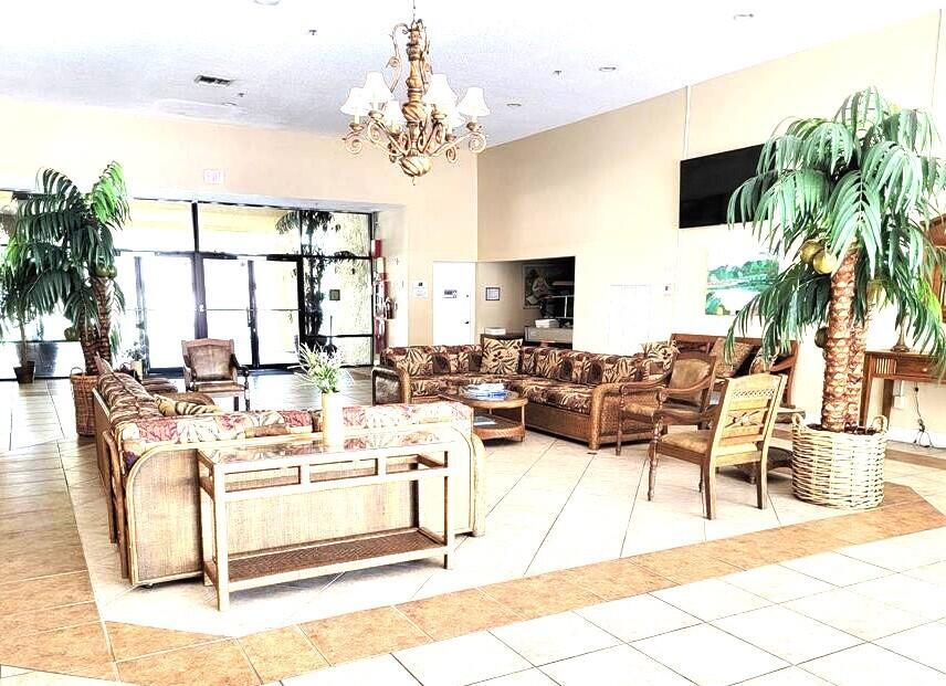 OAKBROOK III CONDO - Residential