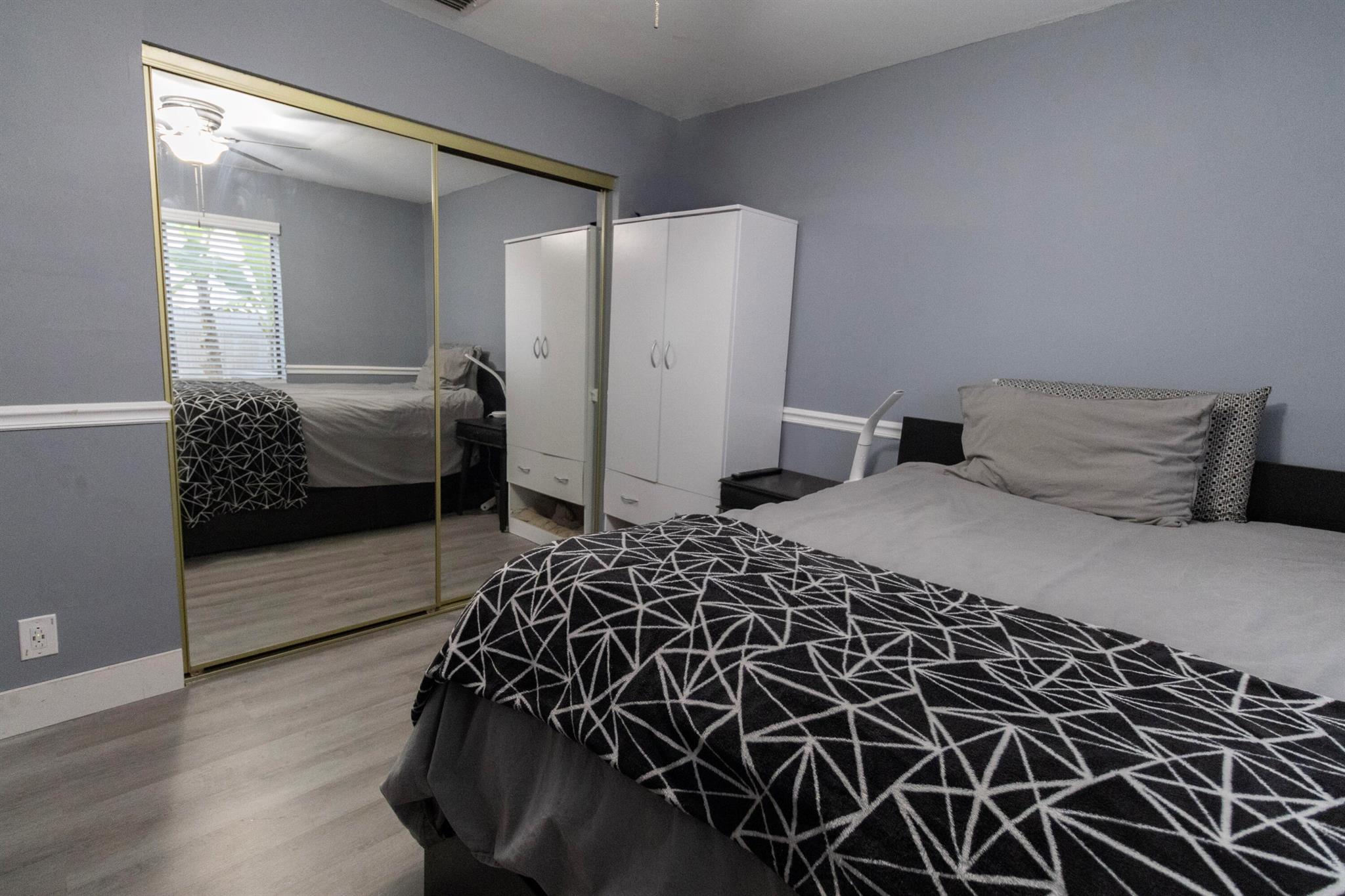 SANDALFOOT COVE SEC 11 - Residential