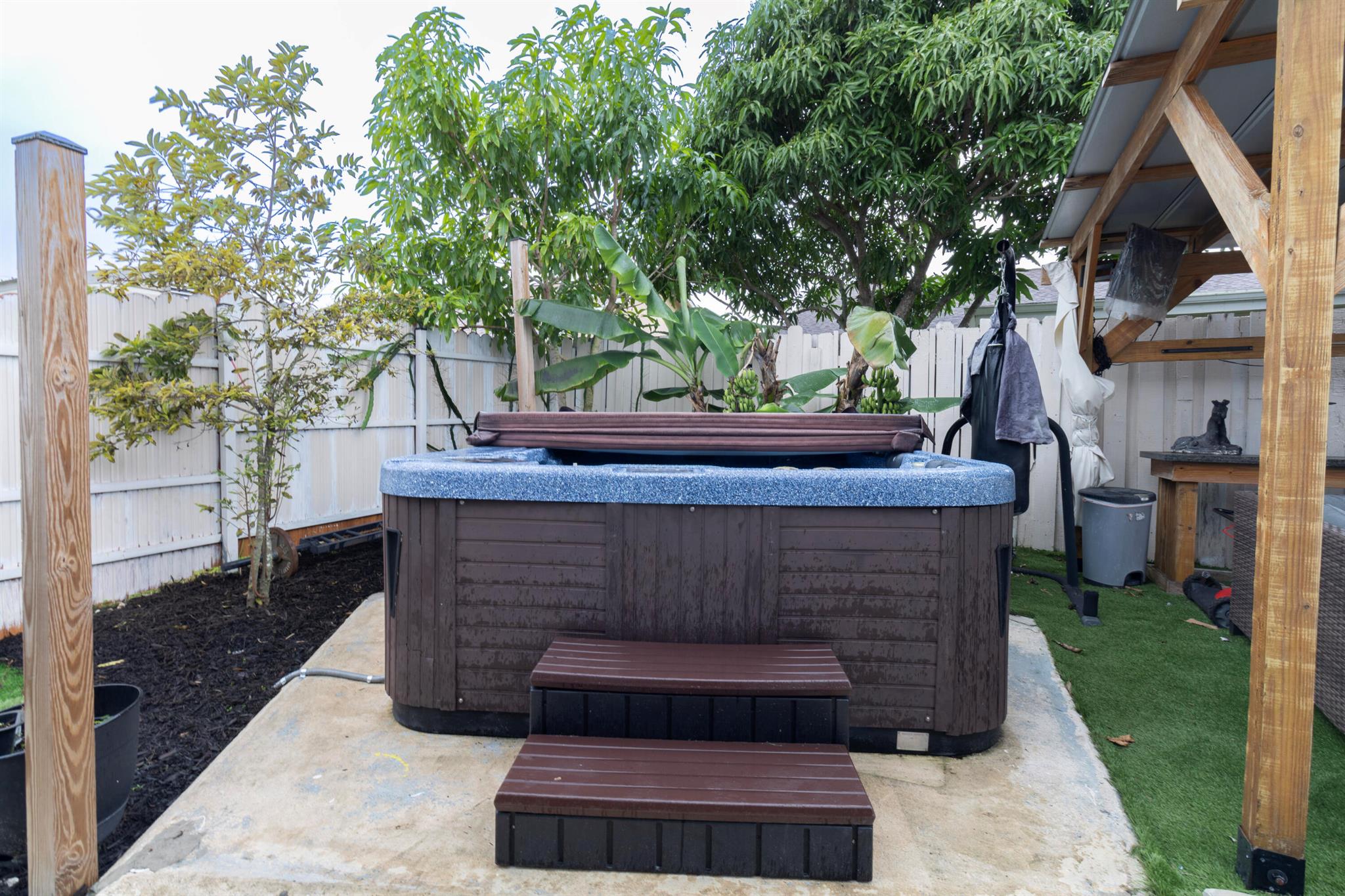 SANDALFOOT COVE SEC 11 - Residential