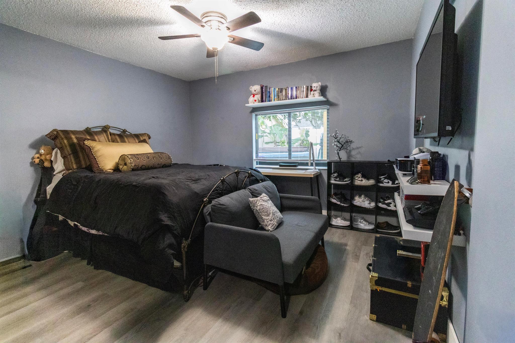 SANDALFOOT COVE SEC 11 - Residential