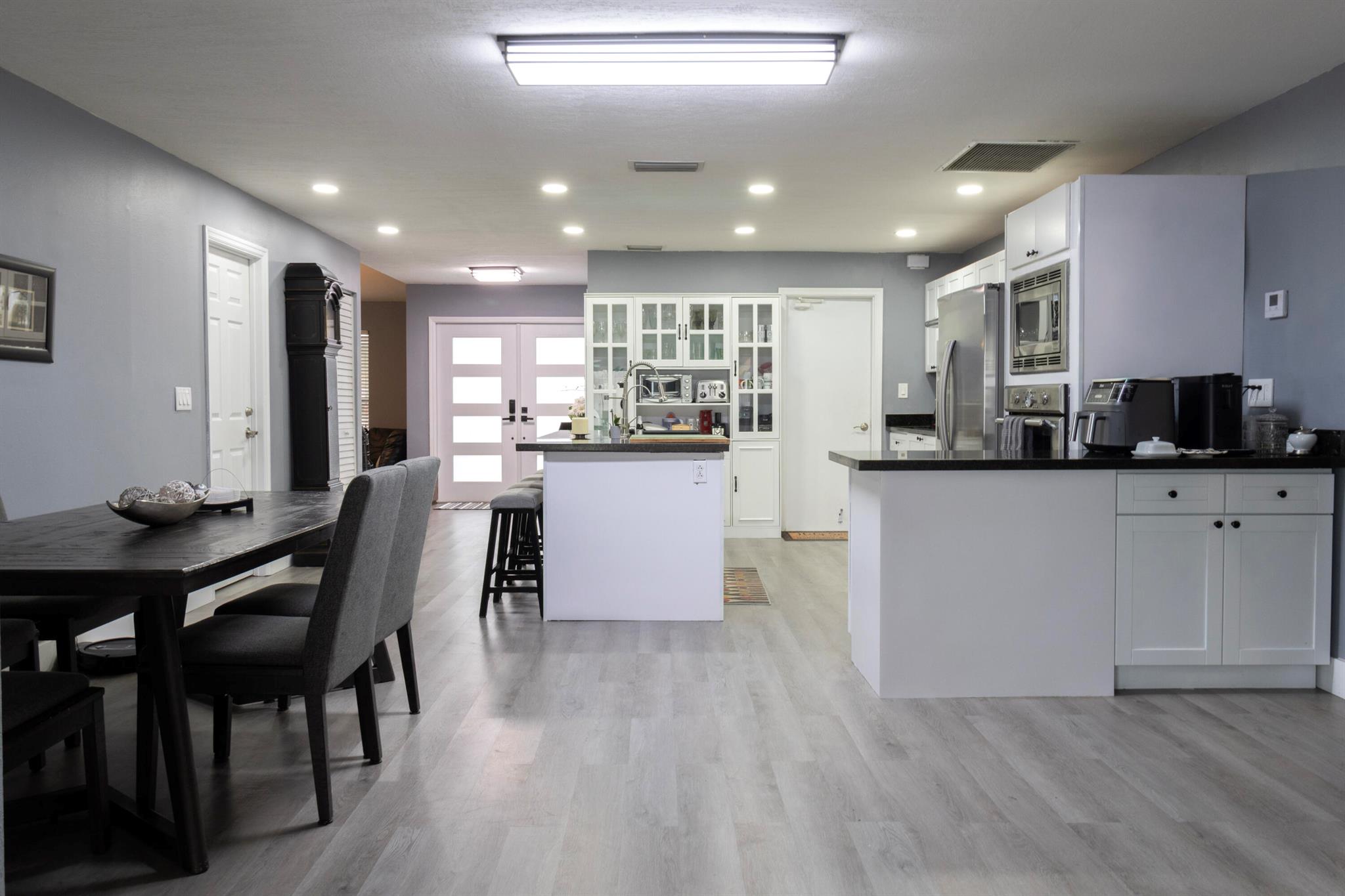 SANDALFOOT COVE SEC 11 - Residential