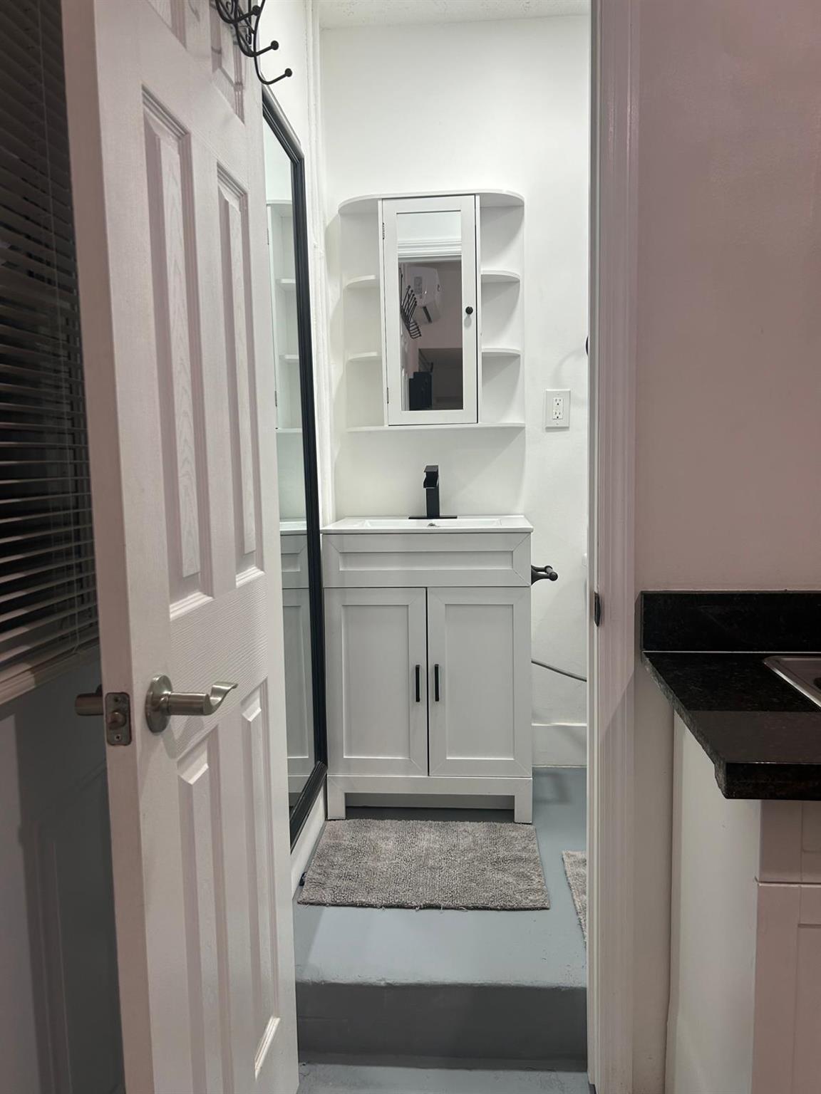 SANDALFOOT COVE SEC 11 - Residential