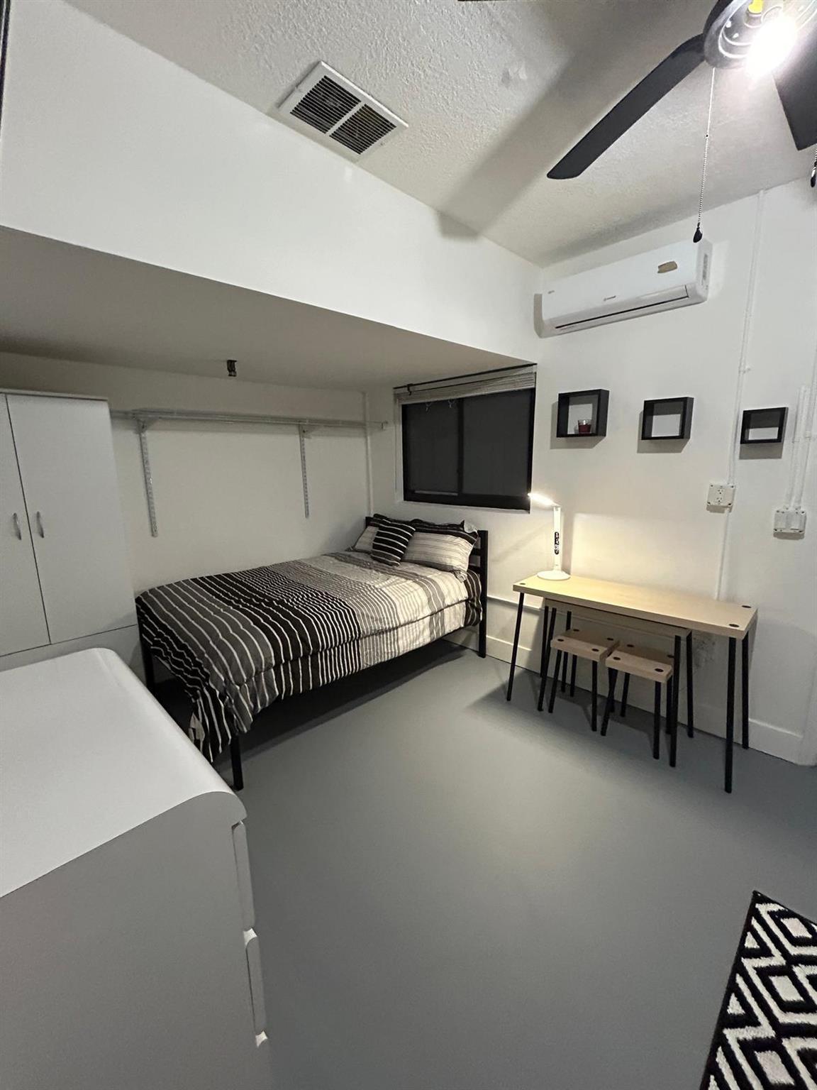 SANDALFOOT COVE SEC 11 - Residential