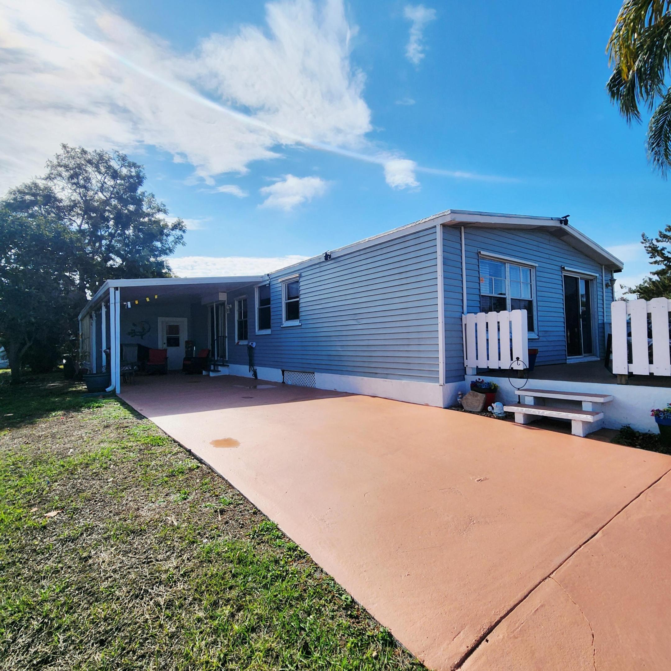 Spanish Lakes Golf Village - Residential