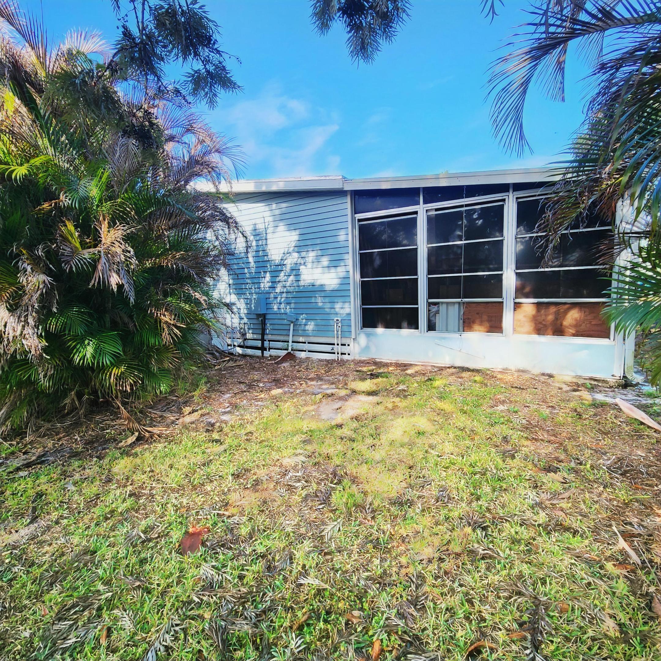 Spanish Lakes Golf Village - Residential