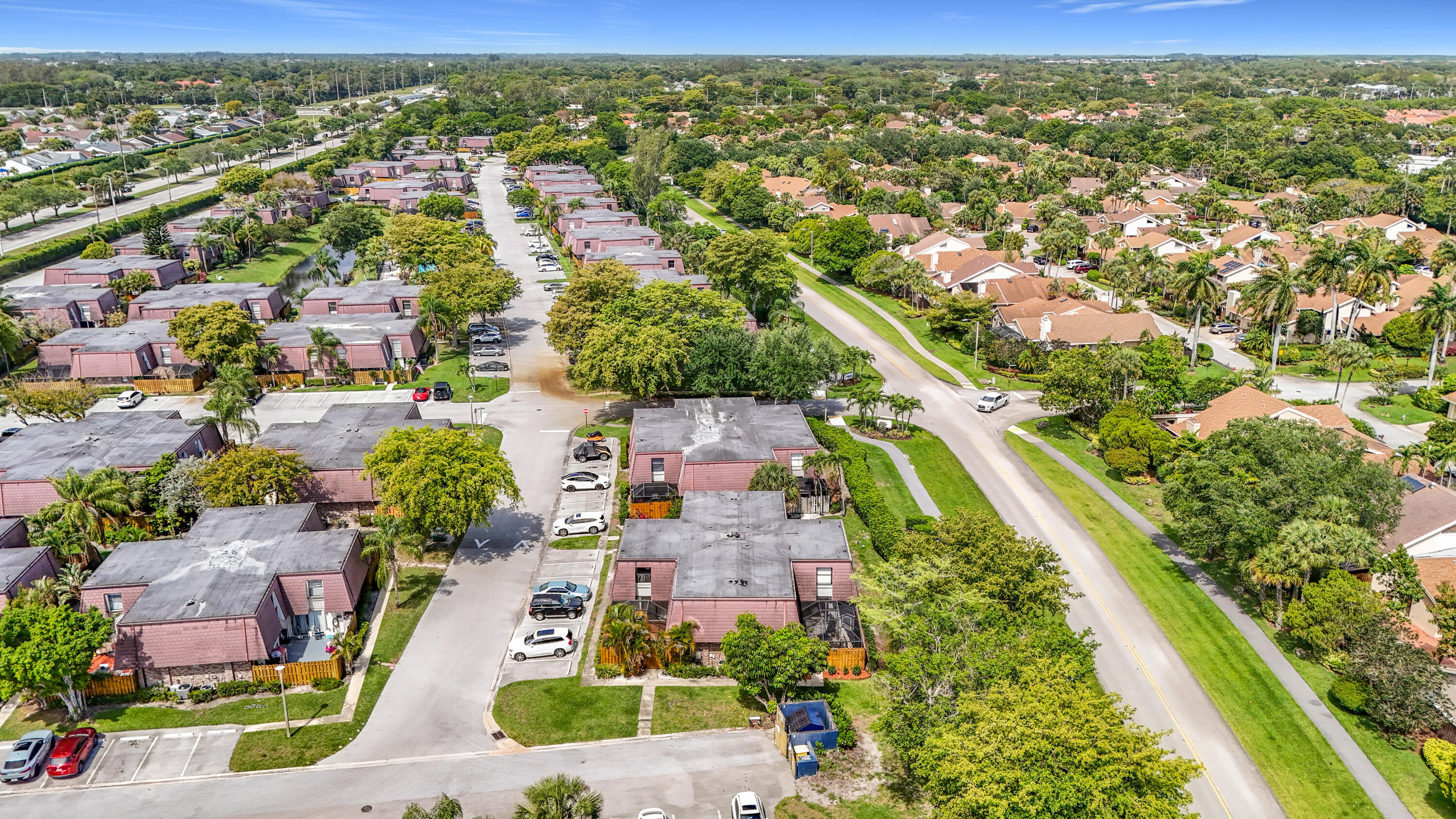 COURTYARDS AT BOCA I - Residential