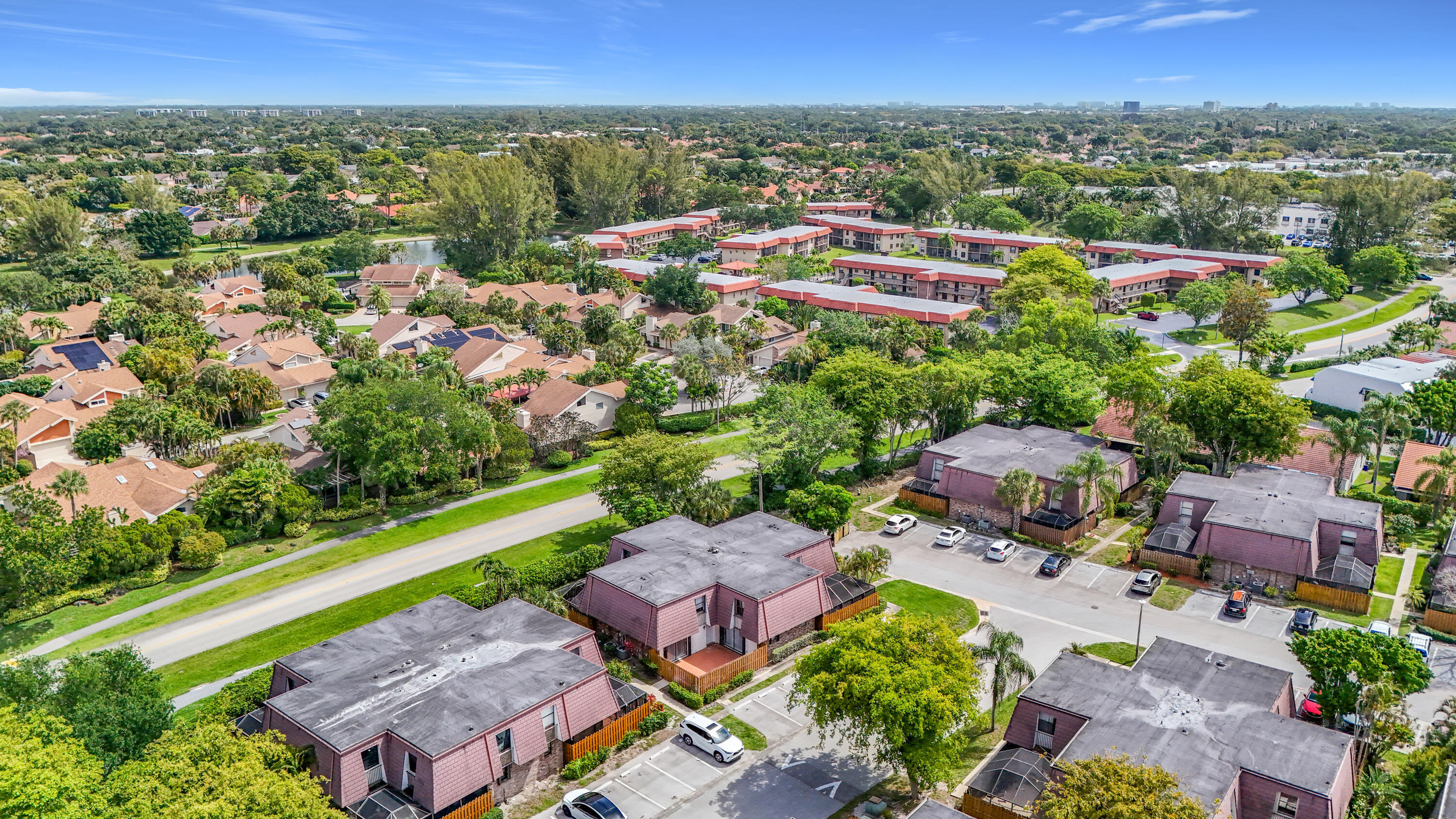 COURTYARDS AT BOCA I - Residential