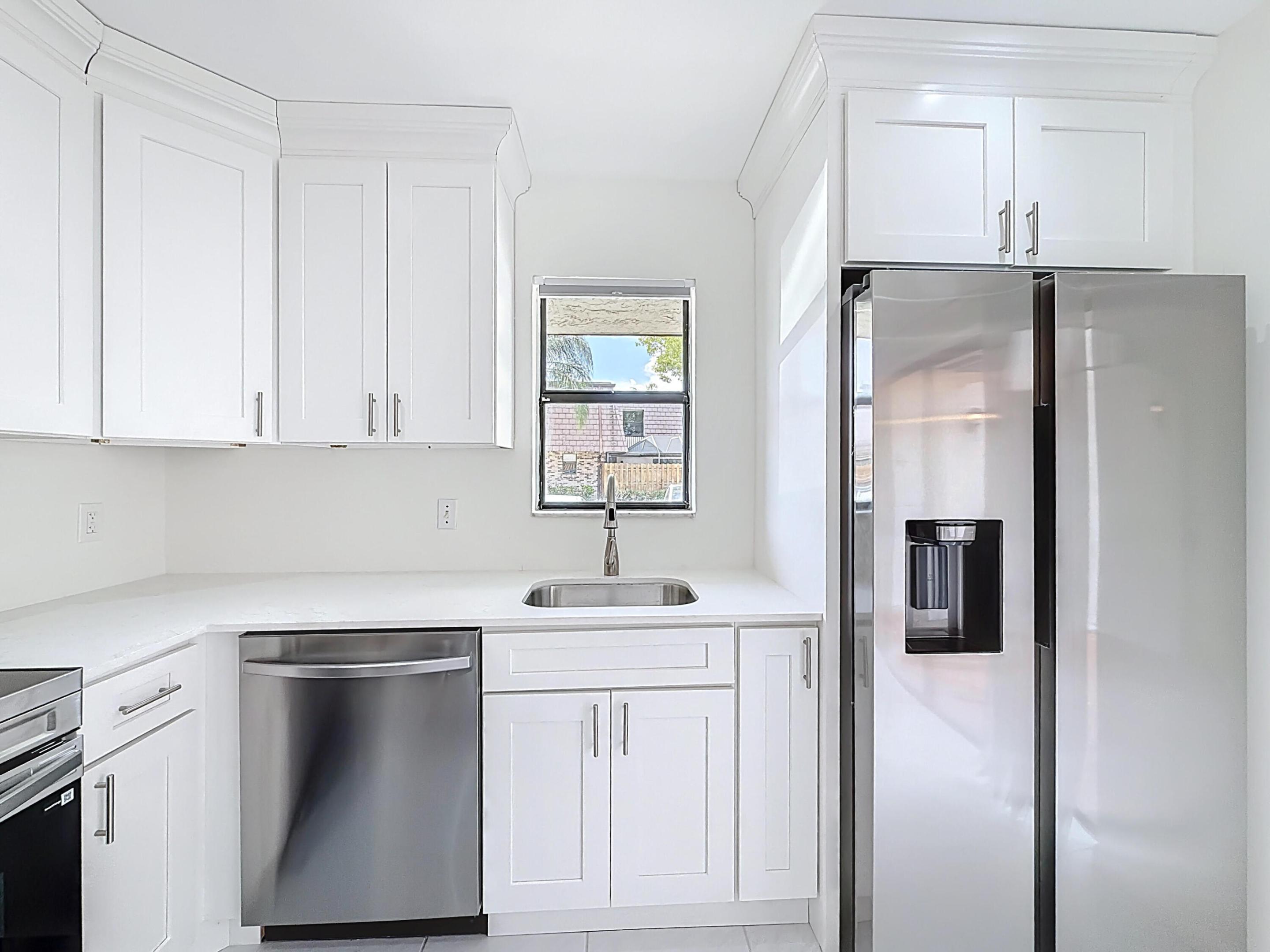 COURTYARDS AT BOCA I - Residential