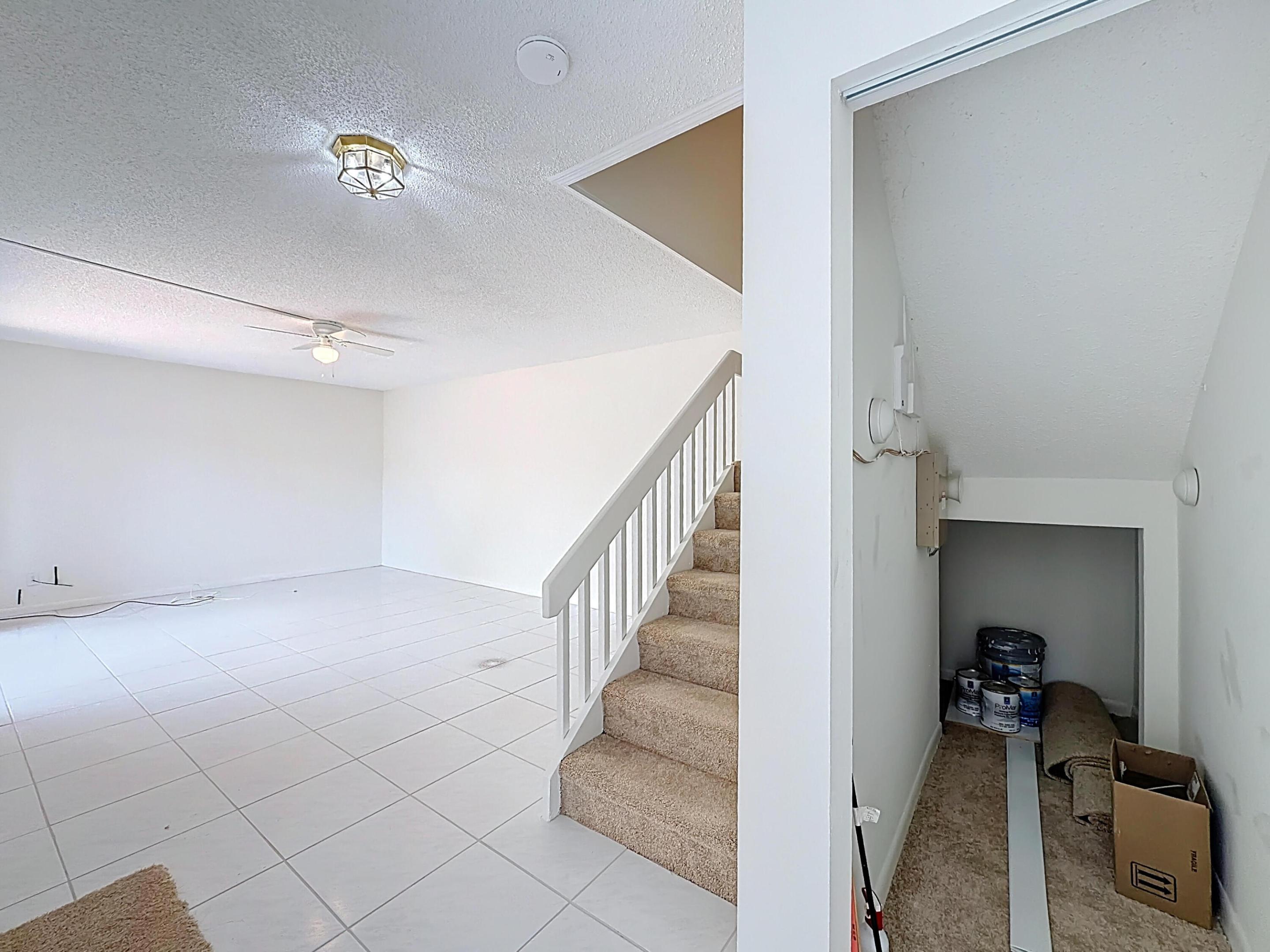 COURTYARDS AT BOCA I - Residential