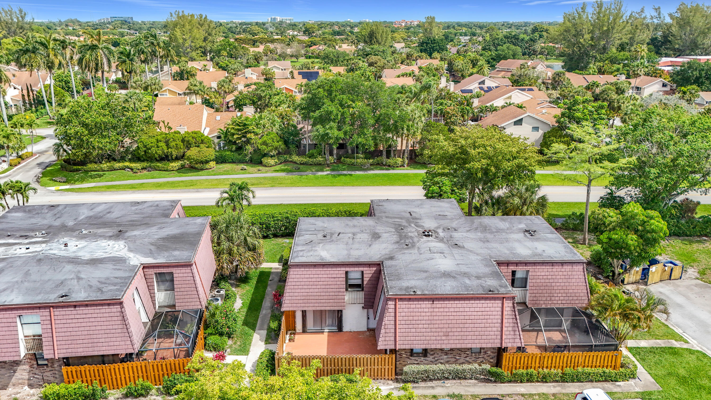 COURTYARDS AT BOCA I - Residential