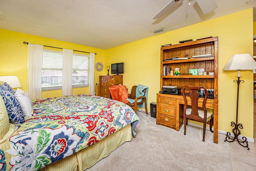 HIGH POINT CONDO SEC 4A - Residential Lease