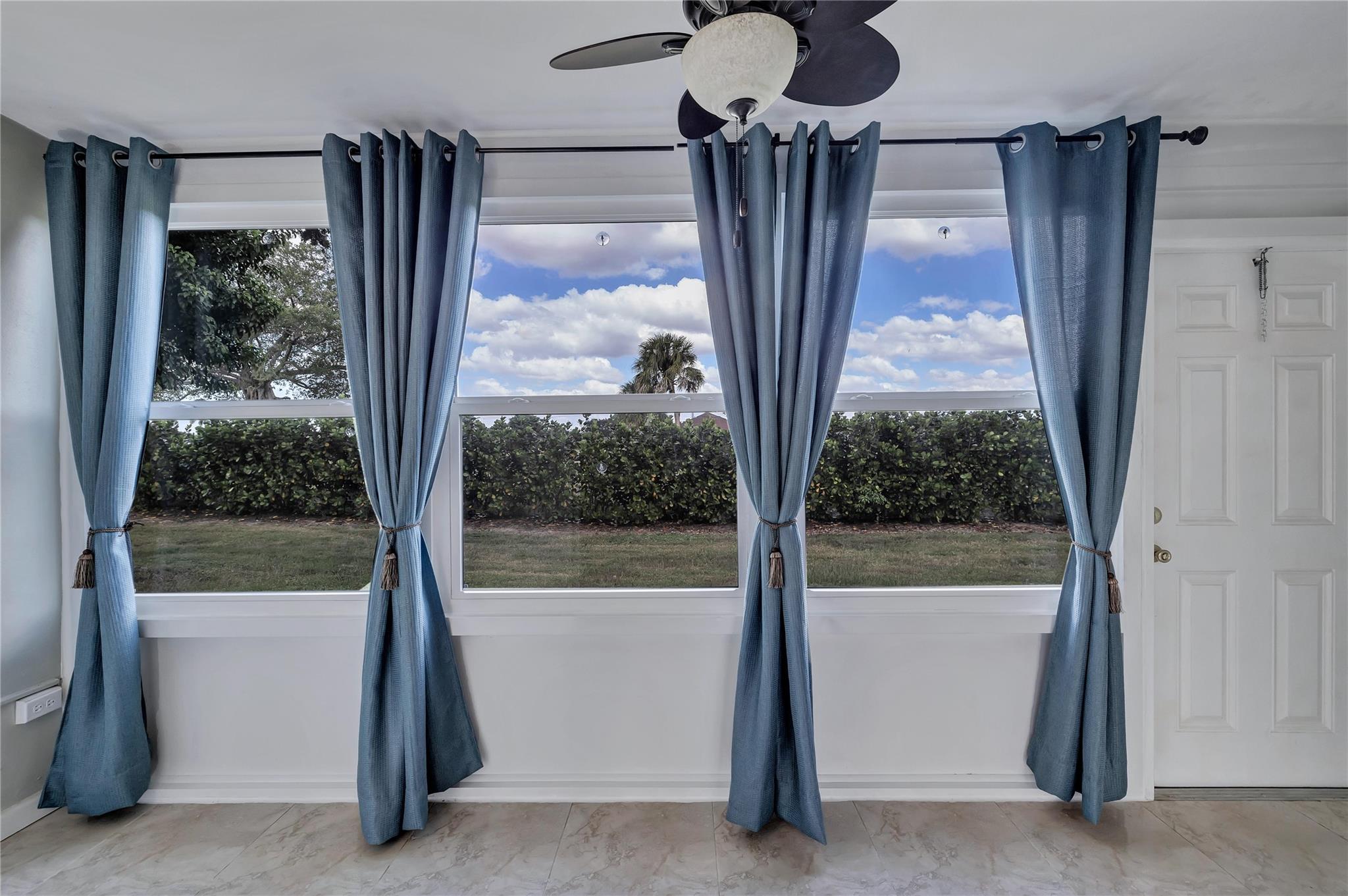Oriole Gardens - Residential